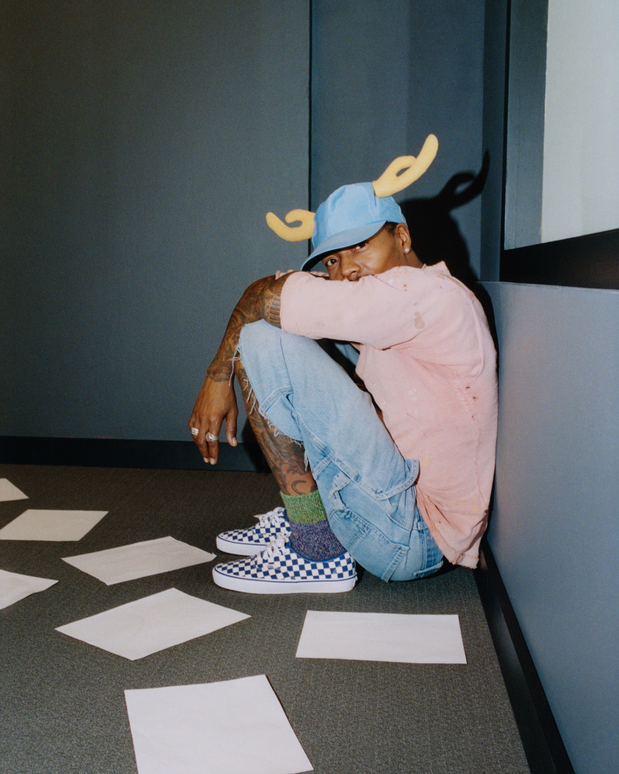 Authentic Checkerboard Shoe VANS Checkerboard True Blue  White ALT2