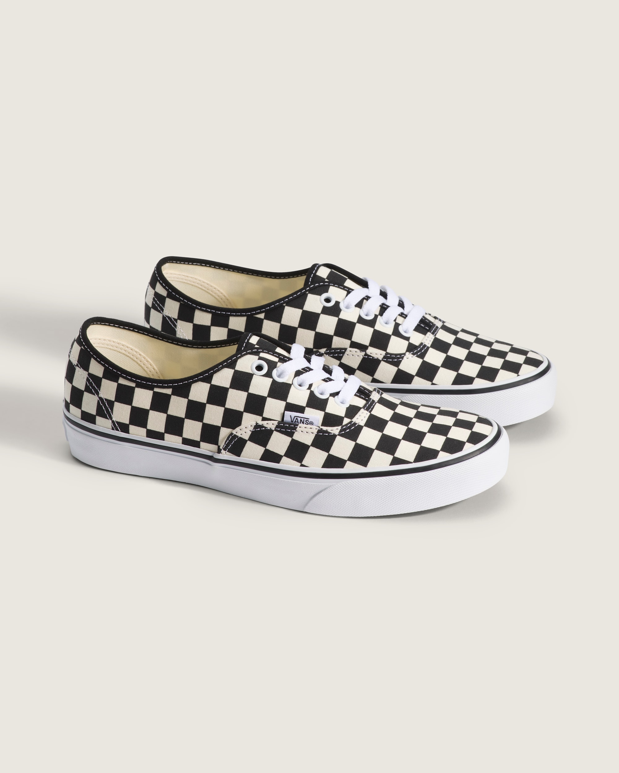 Authentic Checkerboard Shoe VANS Checkerboard Black  White ALT2