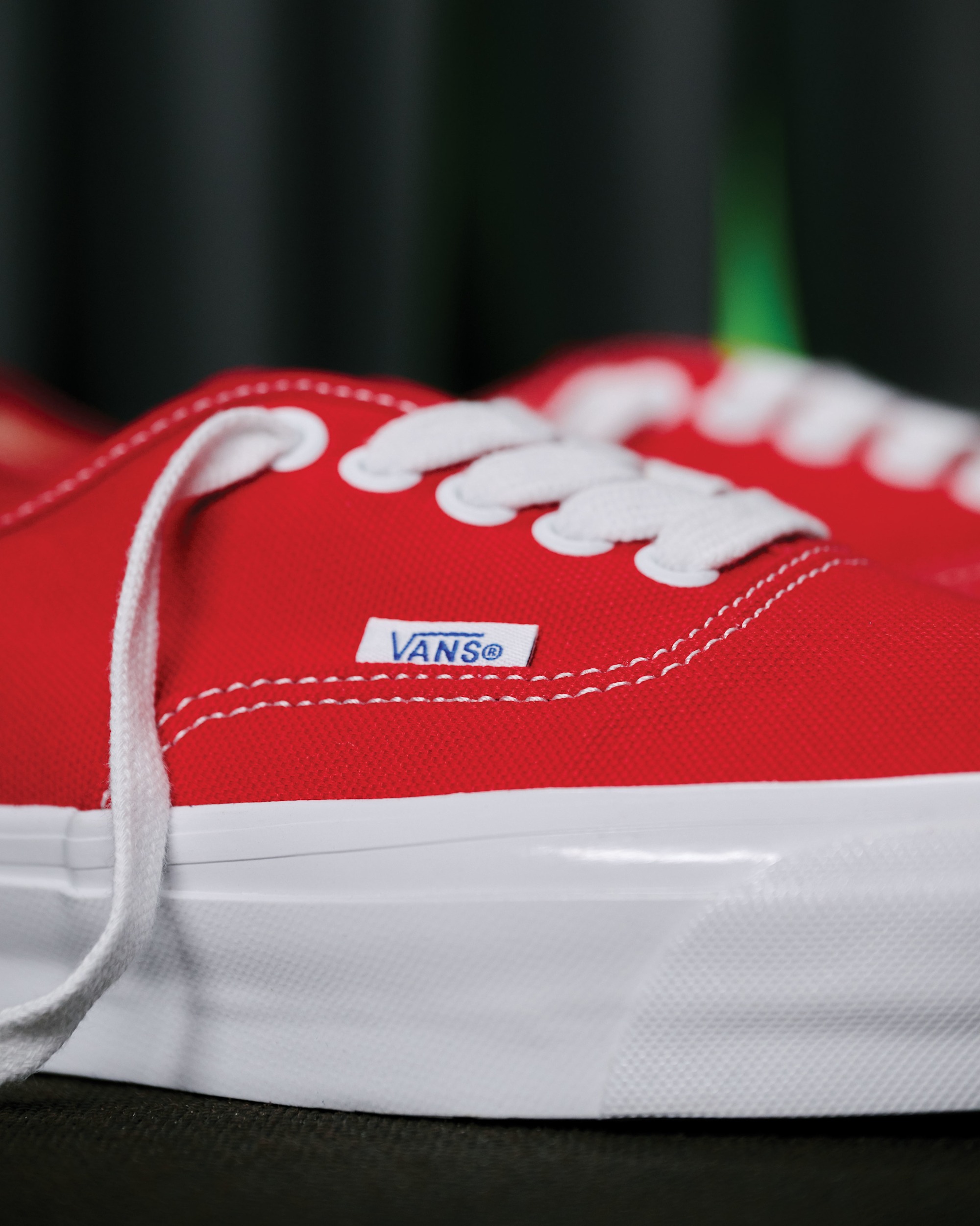 Premium Authentic Shoe VANS Racing Red ALT5