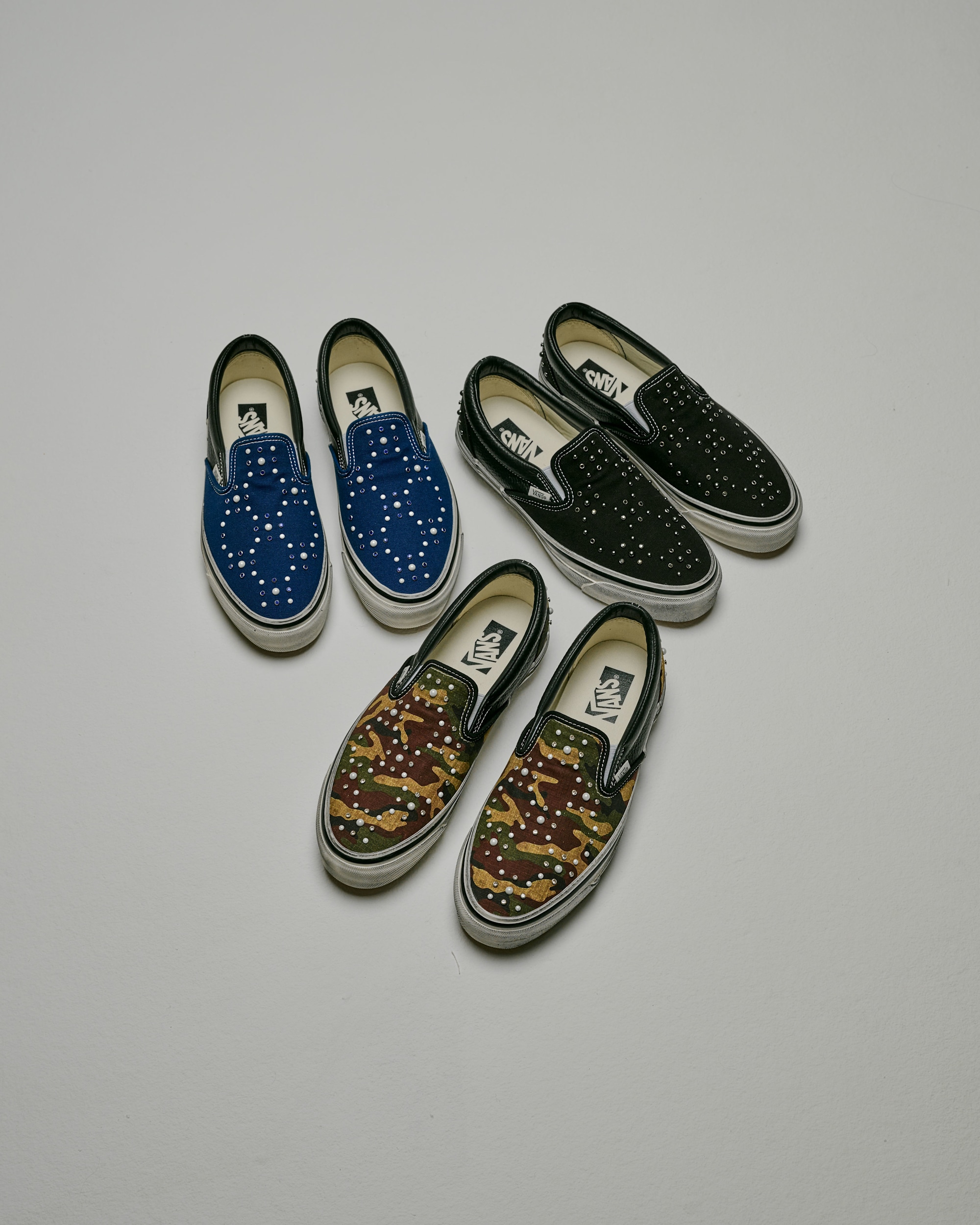 Premium Classic SlipOn Shoe VANS Indigo Blue ALT6