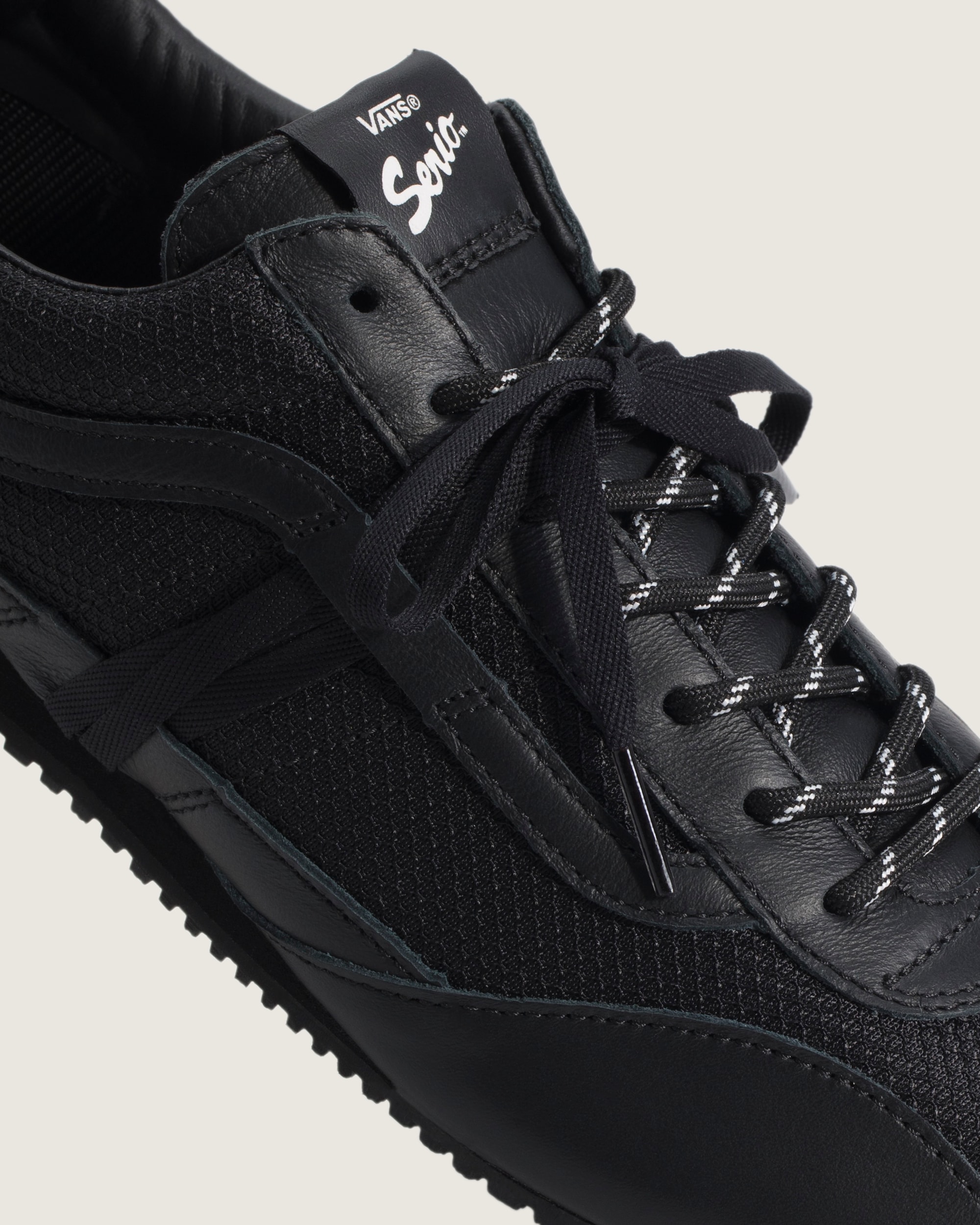 Premium Super Lowpro Trainer VANS Black ALT4