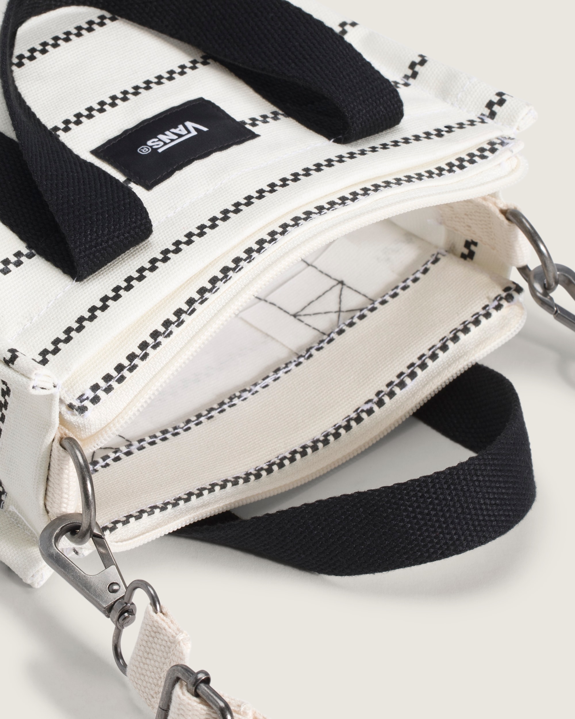 Lil Pergs Tote Bag VANS Marshmallow Black ALT3