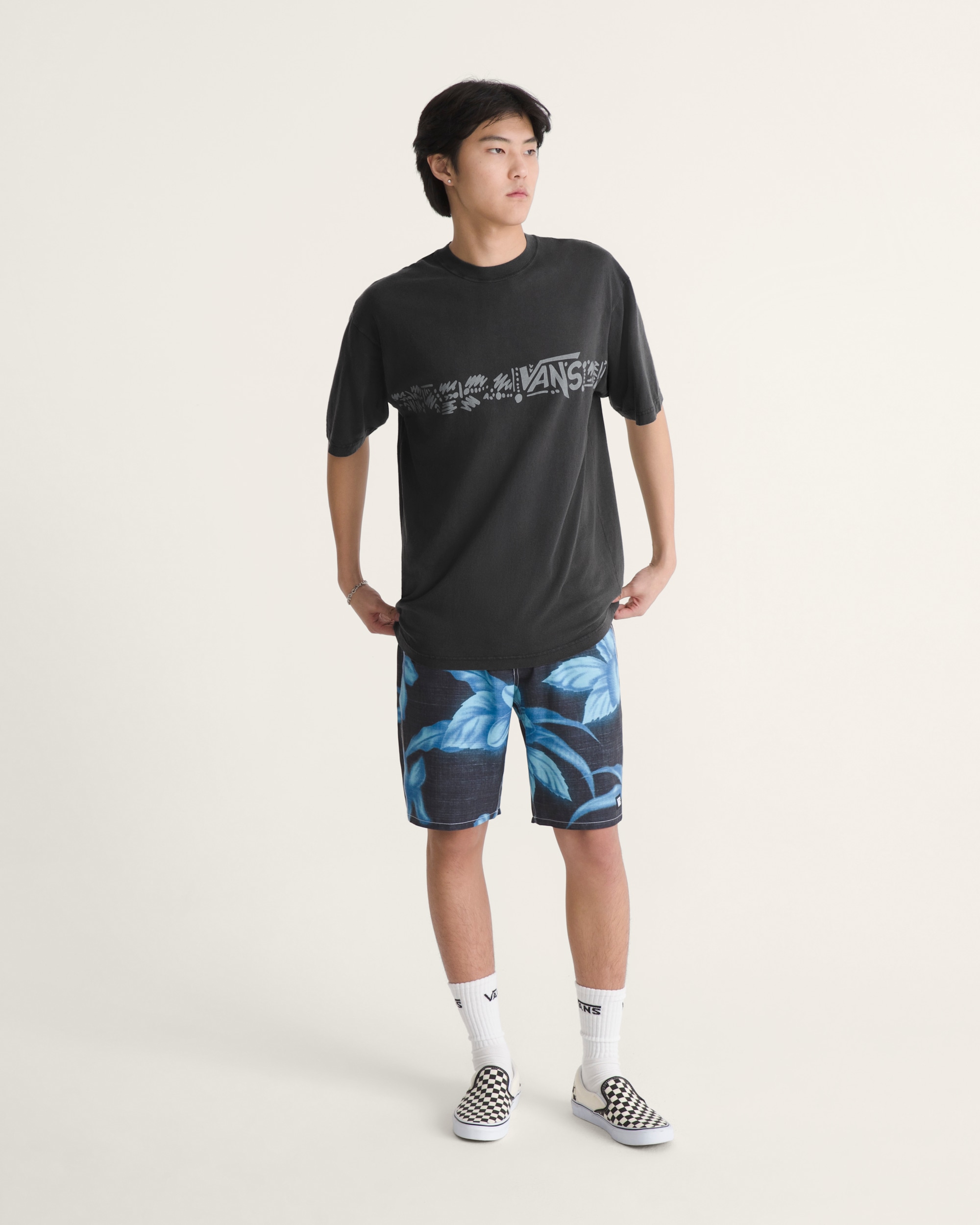 Airbrush Floral Boardshorts VANS Black ALT3