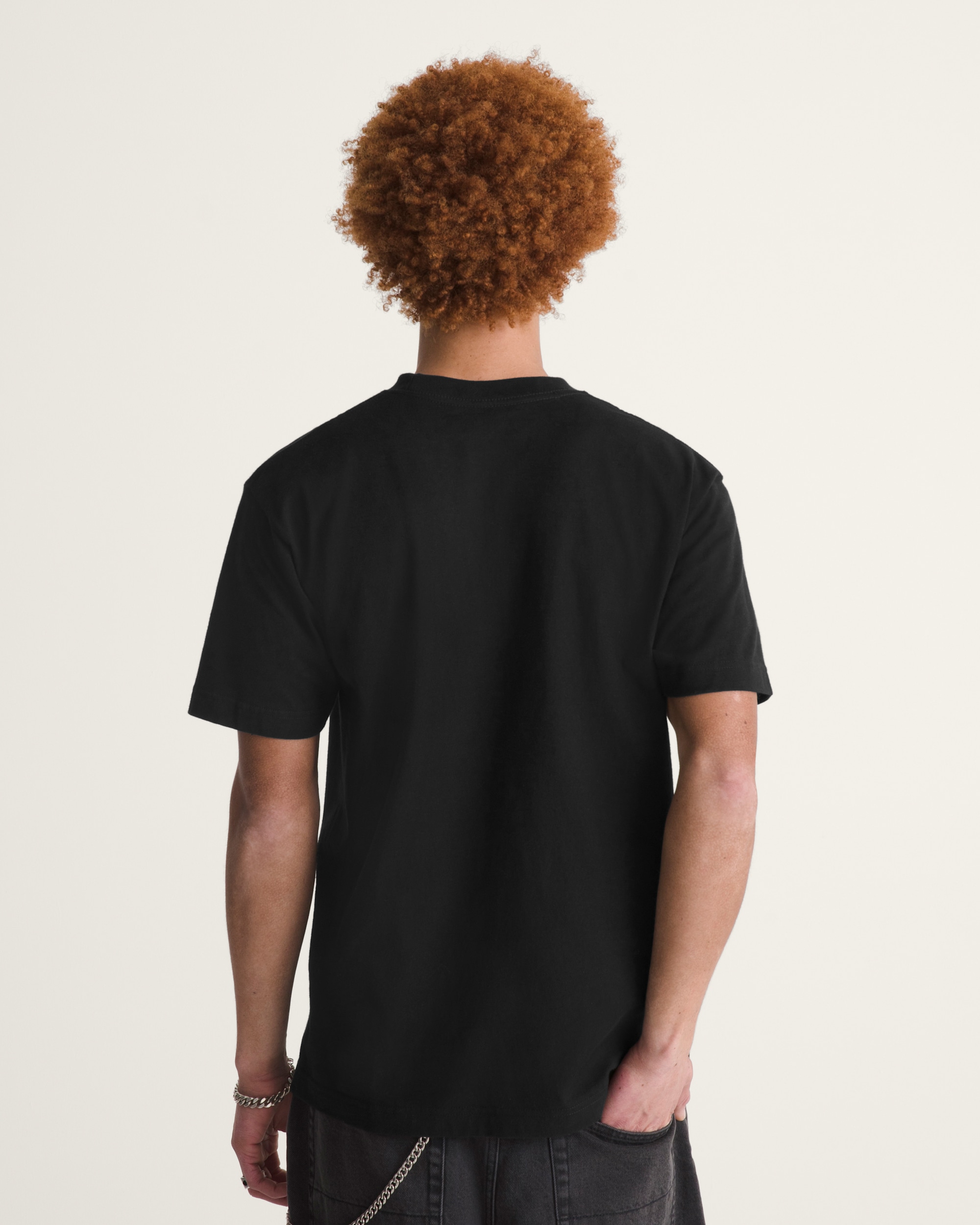 Comfort in Chaos TShirt VANS Black ALT3