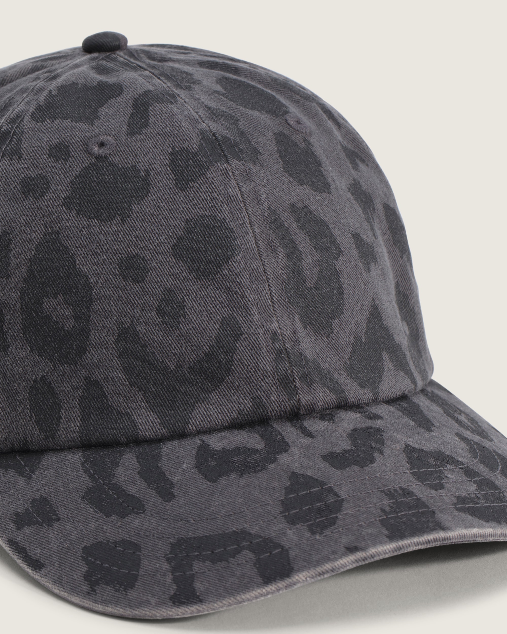 Savanna Curved Bill Jockey Hat VANS Black ALT1