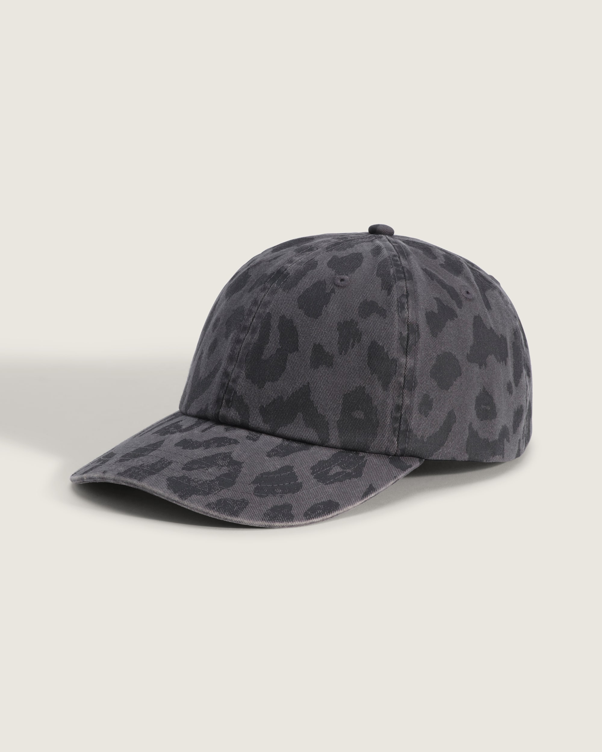 Savanna Curved Bill Jockey Hat VANS Black HERO
