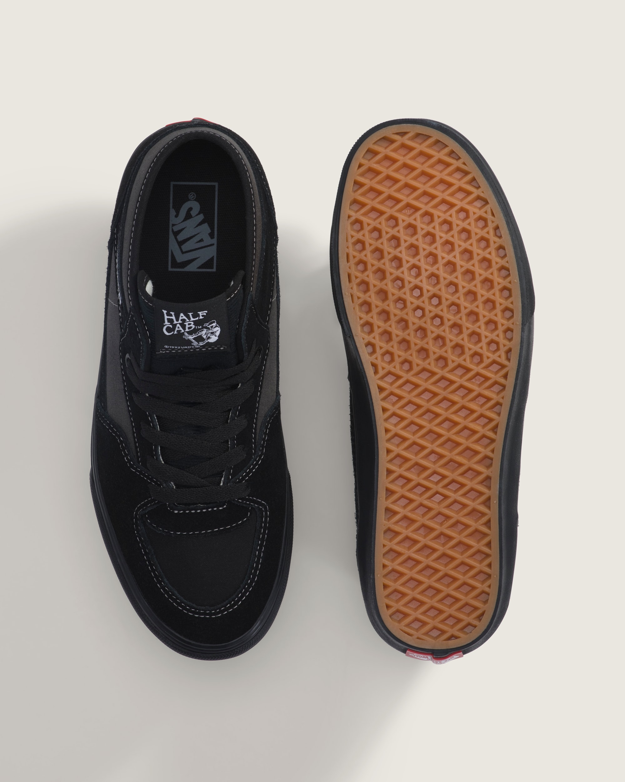 Half Cab Decon Shoe in Blackout | Vans