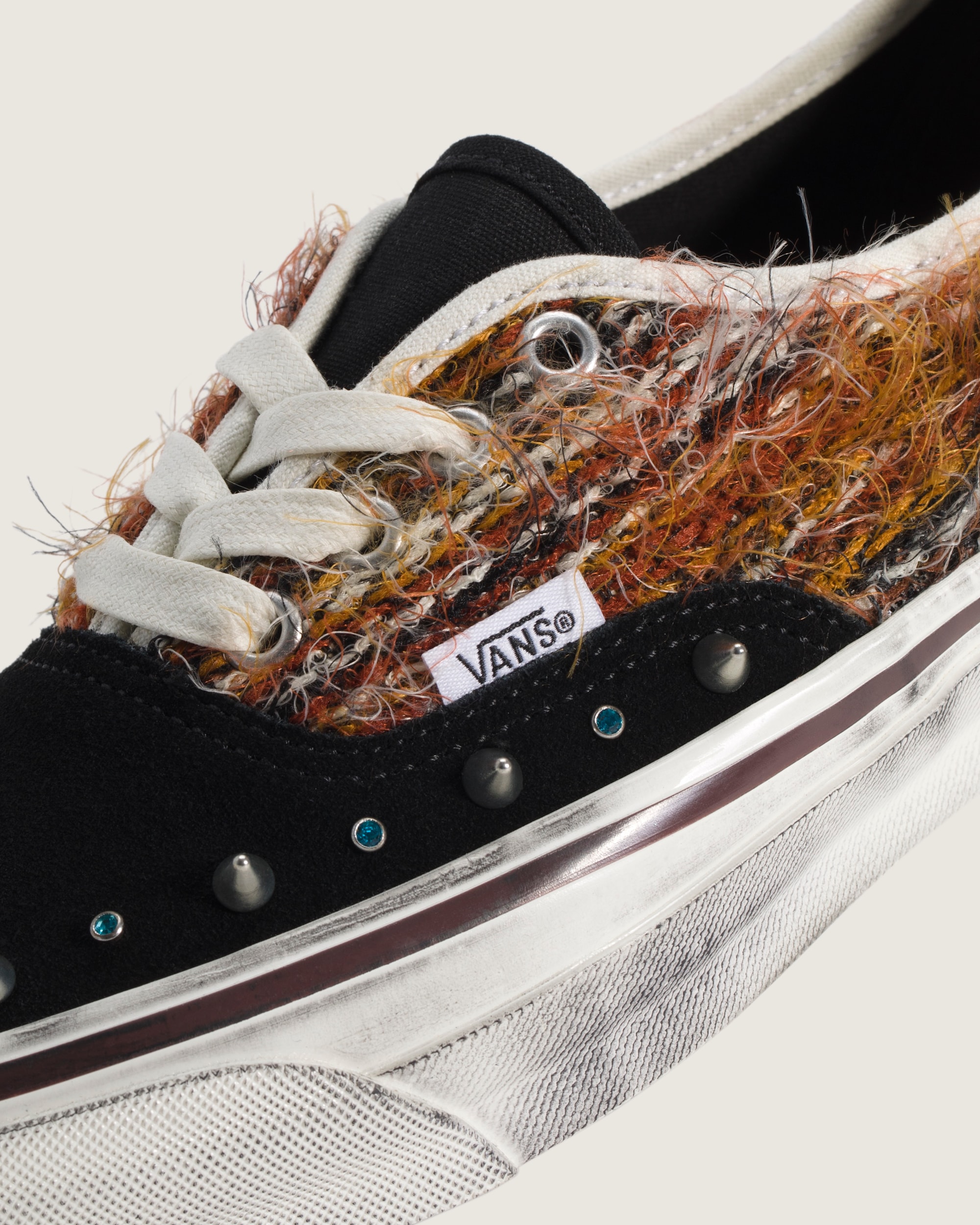 Premium Authentic 44 Shoe VANS Mohair Black  Multi ALT4
