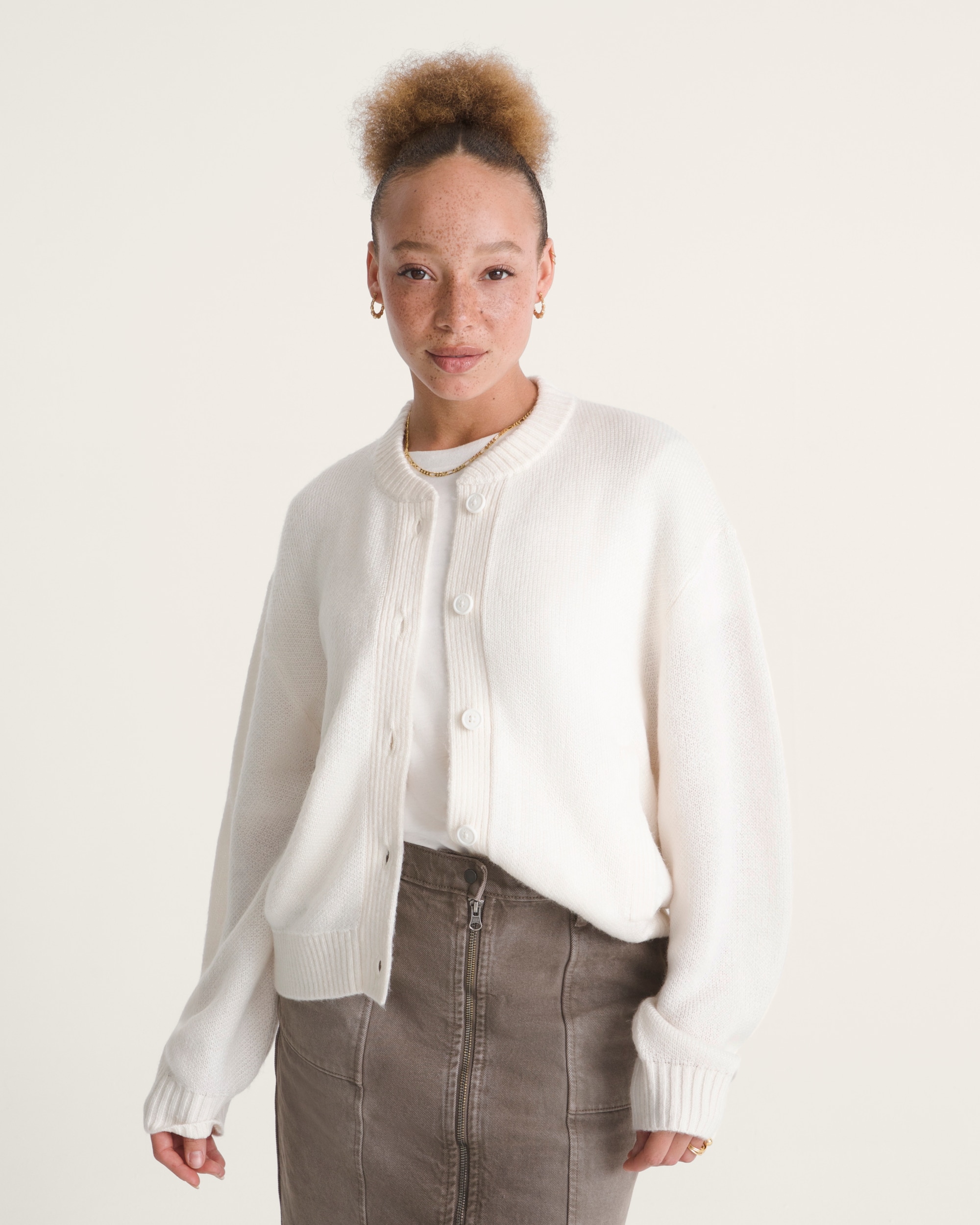 Teddy Round Neck Cardigan VANS Egret White ALT2