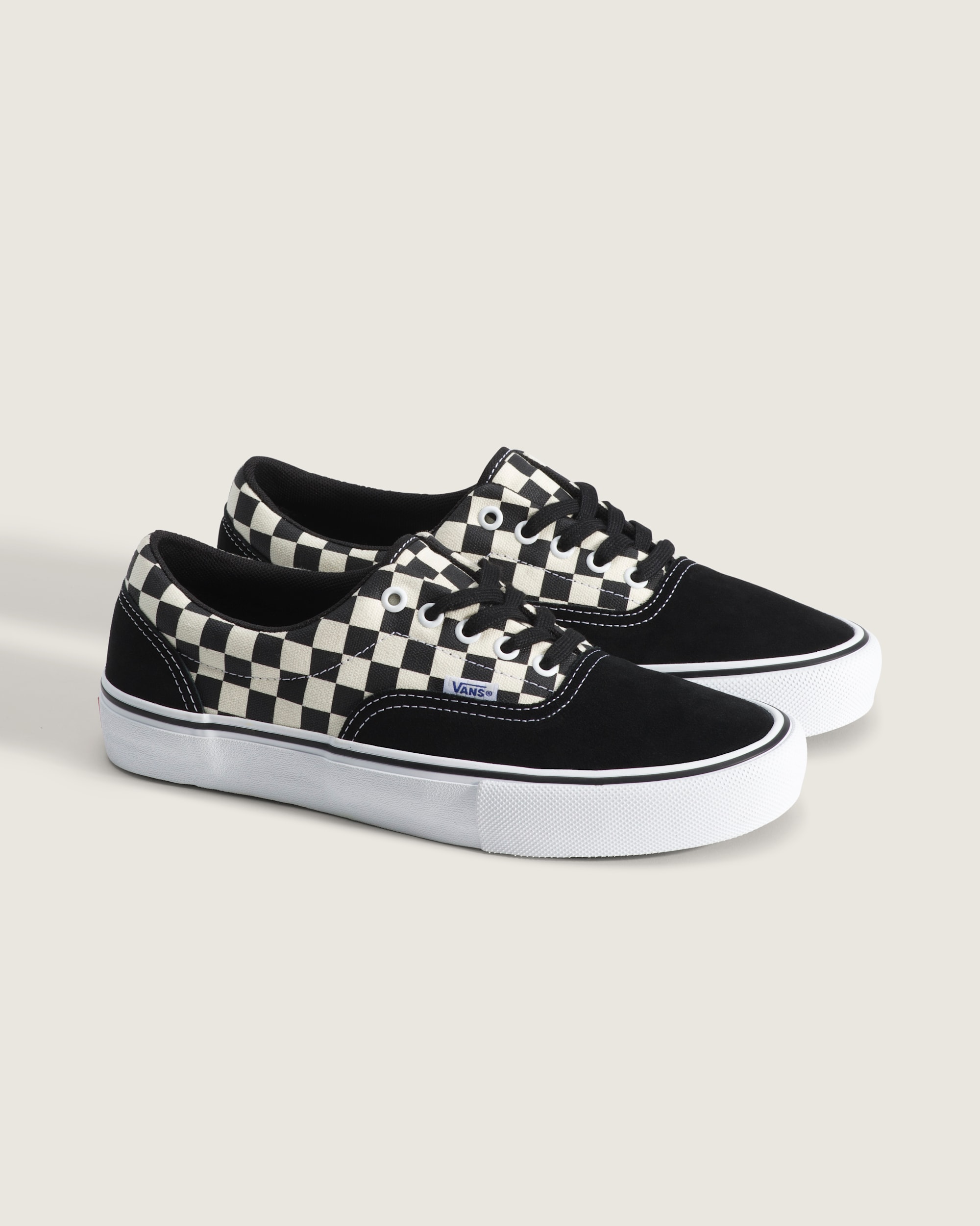 Skate Era Shoe VANS Black  White ALT1