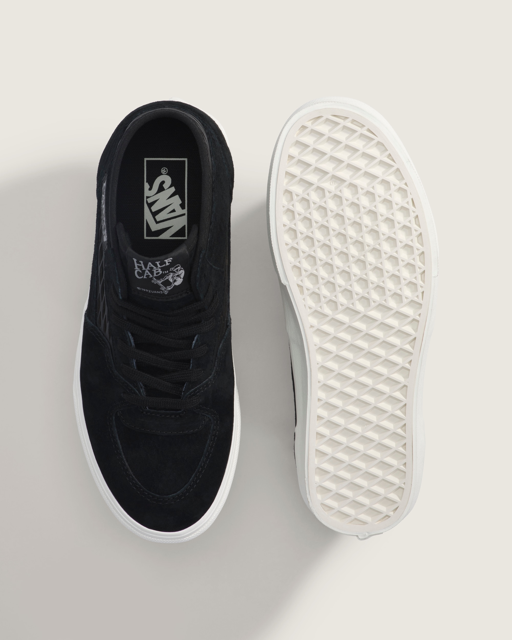 Half Cab Decon Shoe VANS Black ALT2