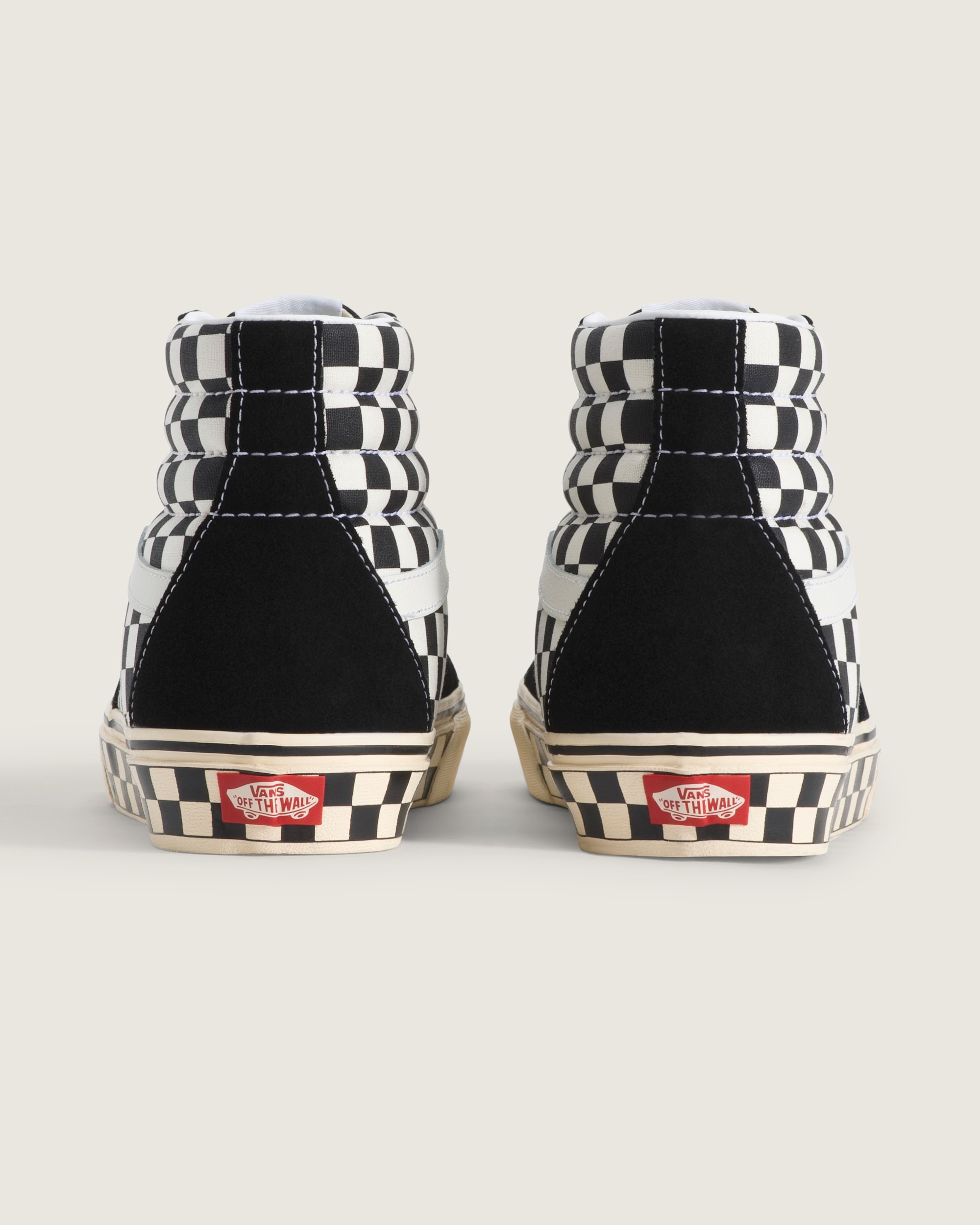 Sk8Hi Shoe VANS Black  White ALT3