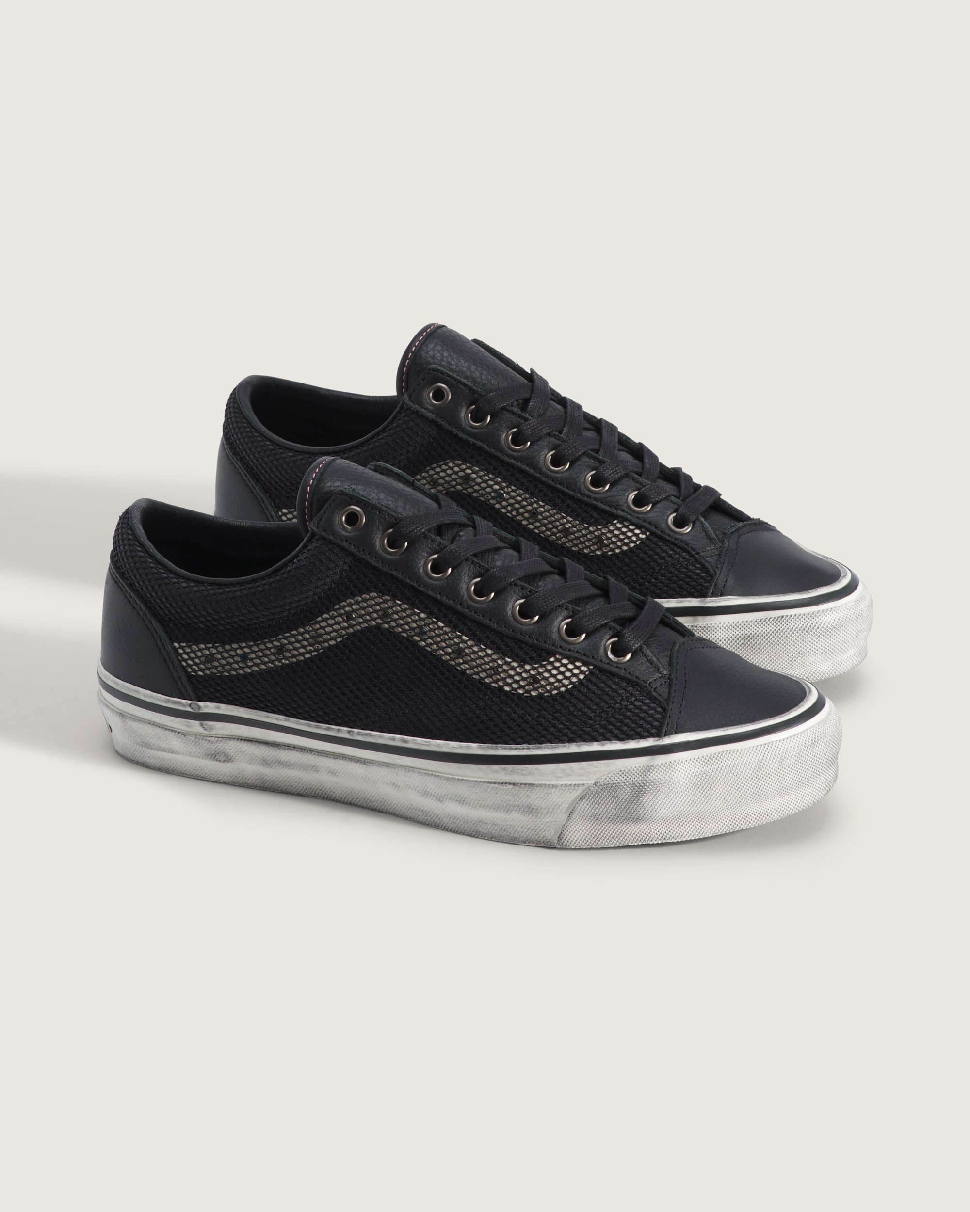 Premium Old Skool 36 Shoe VANS Combat Black ALT1
