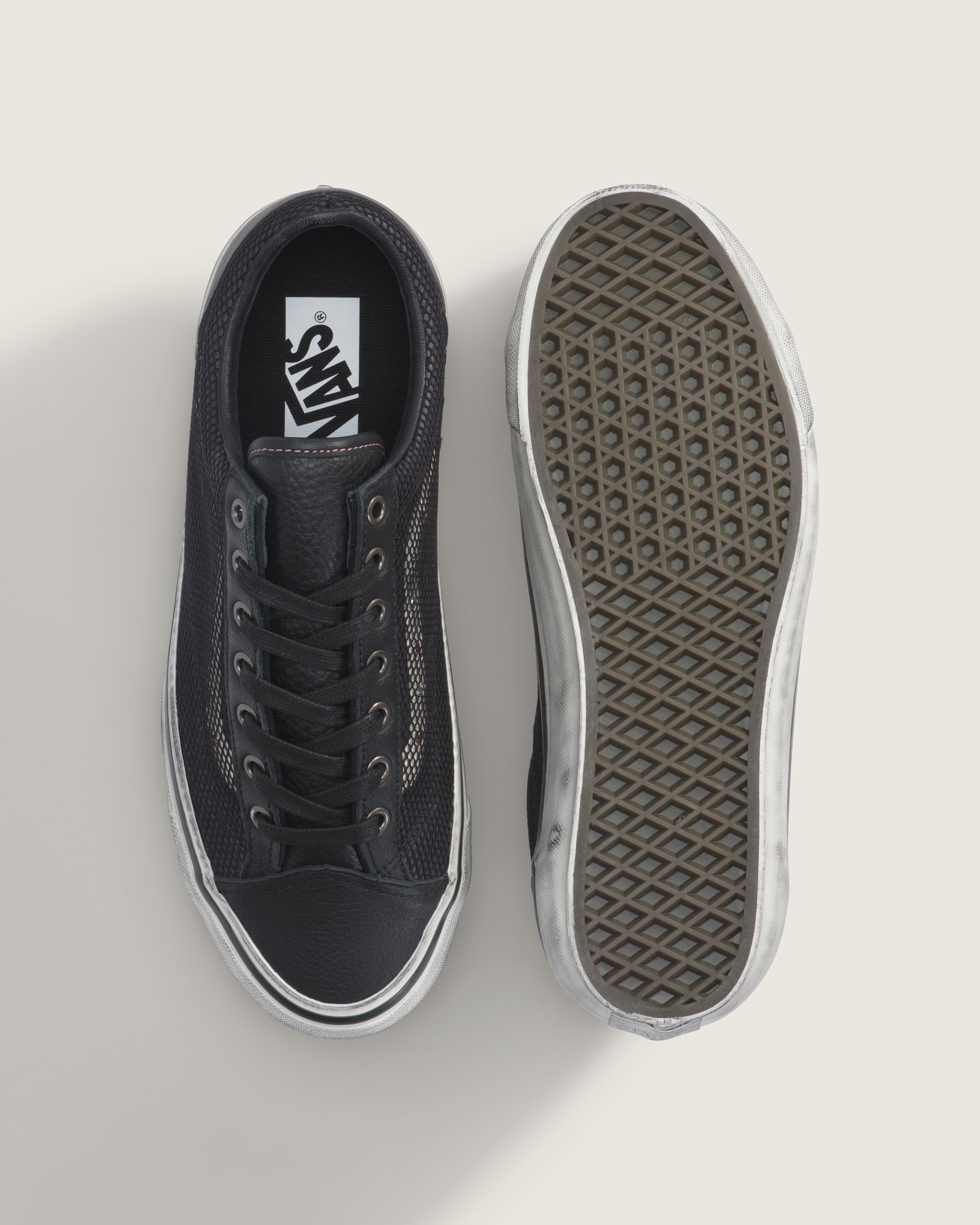 Premium Old Skool 36 Shoe VANS Combat Black ALT2