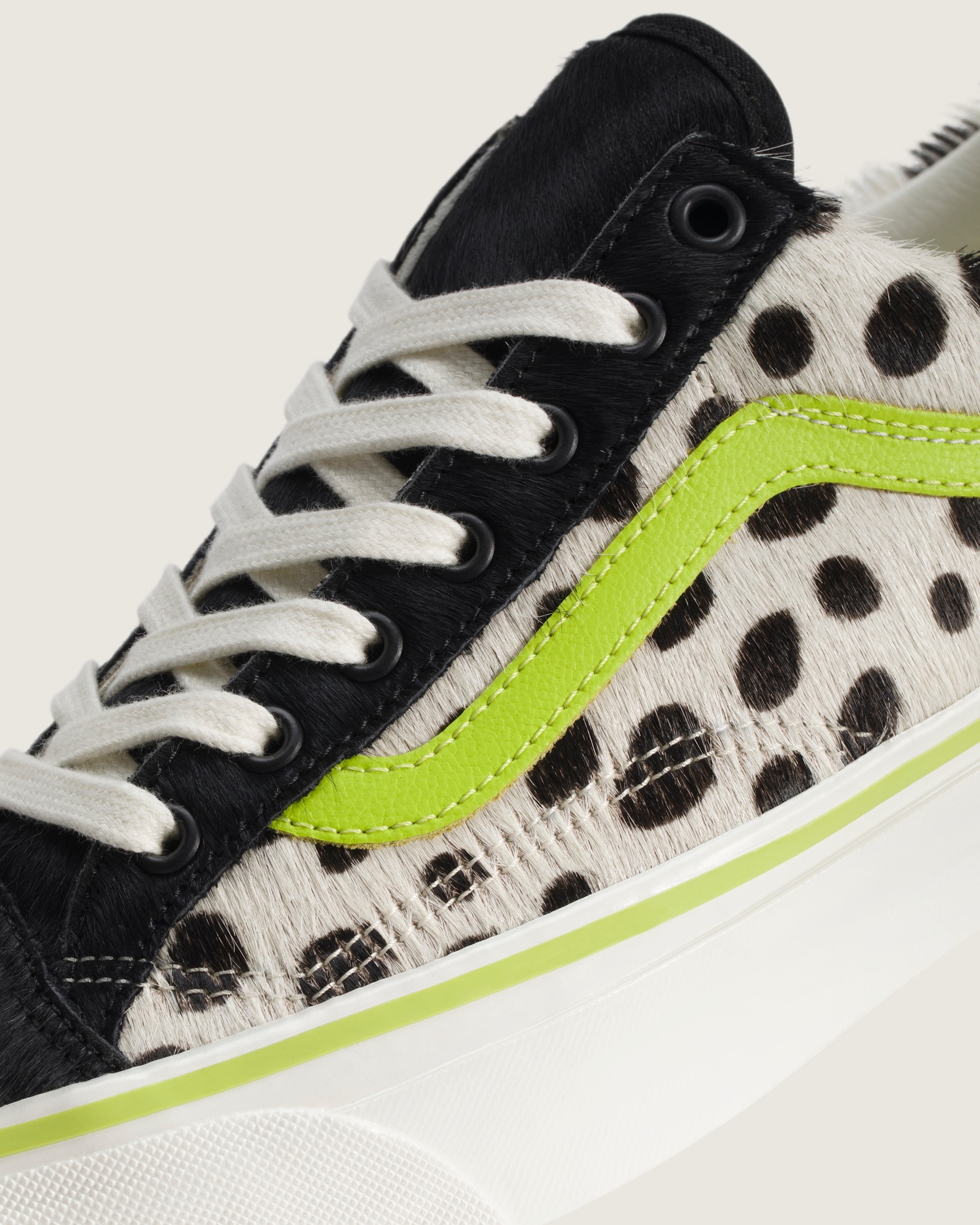 Premium Old Skool 36 Shoe VANS Black  Green Foam ALT4