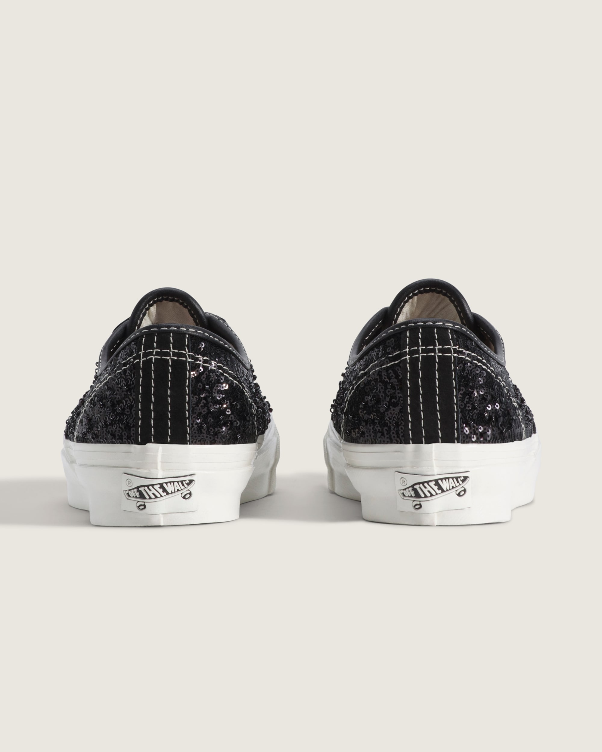 Premium Authentic Shoe VANS Black  White ALT3
