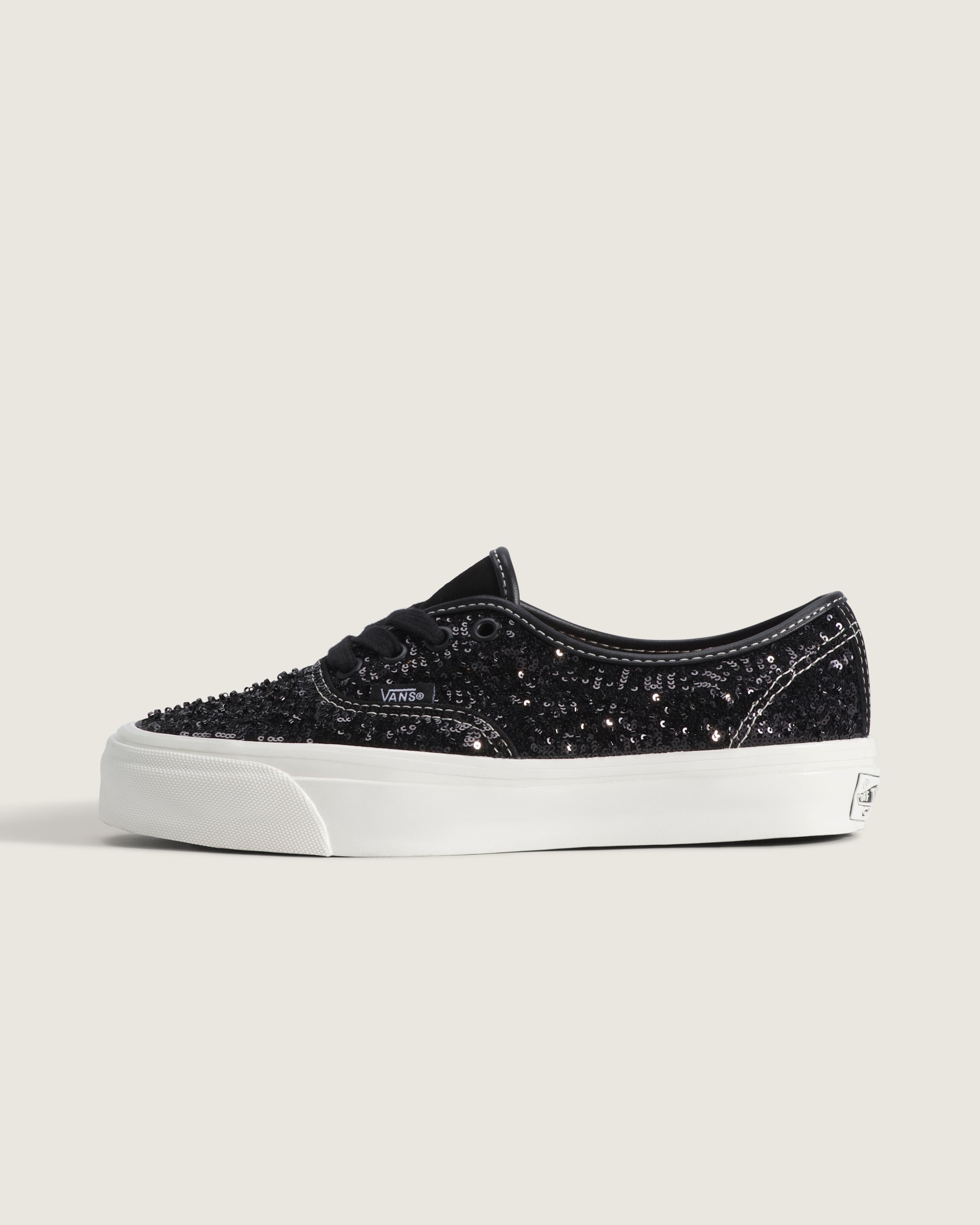 Premium Authentic Shoe VANS Black  White HERO