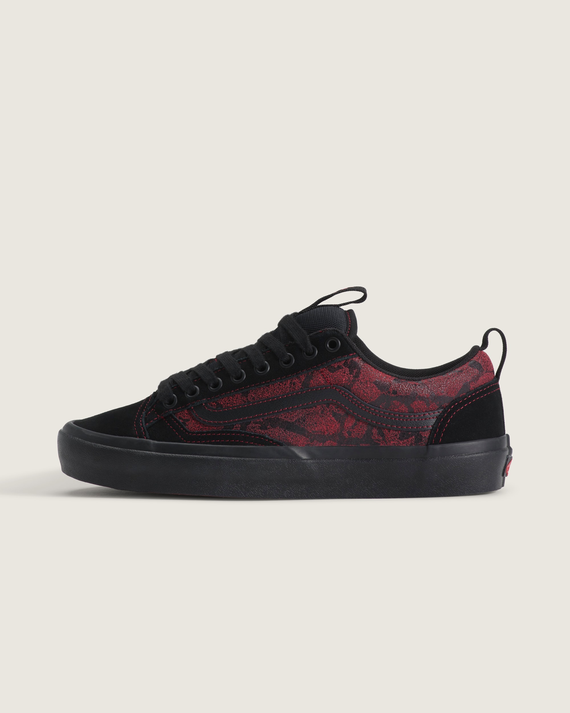 Skate Old Skool 36 Shoe VANS Red  Black HERO