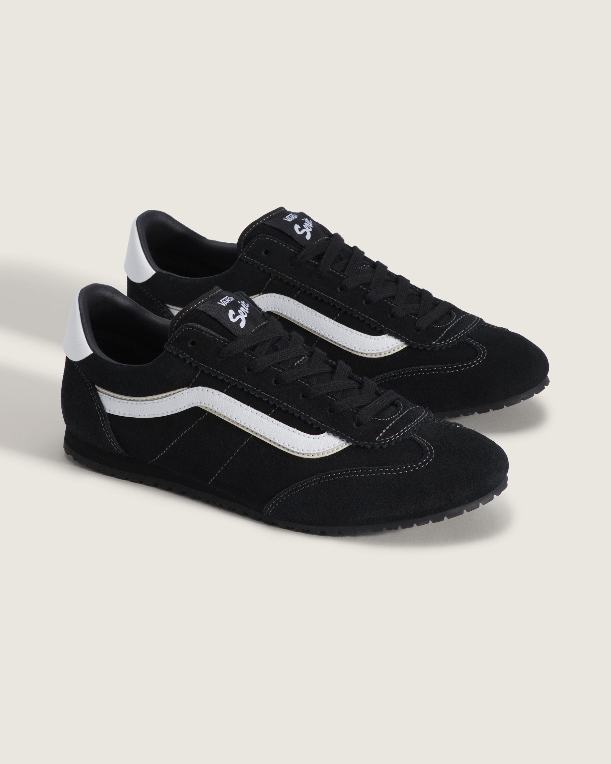 Super Lowpro Shoe VANS Black  White ALT1