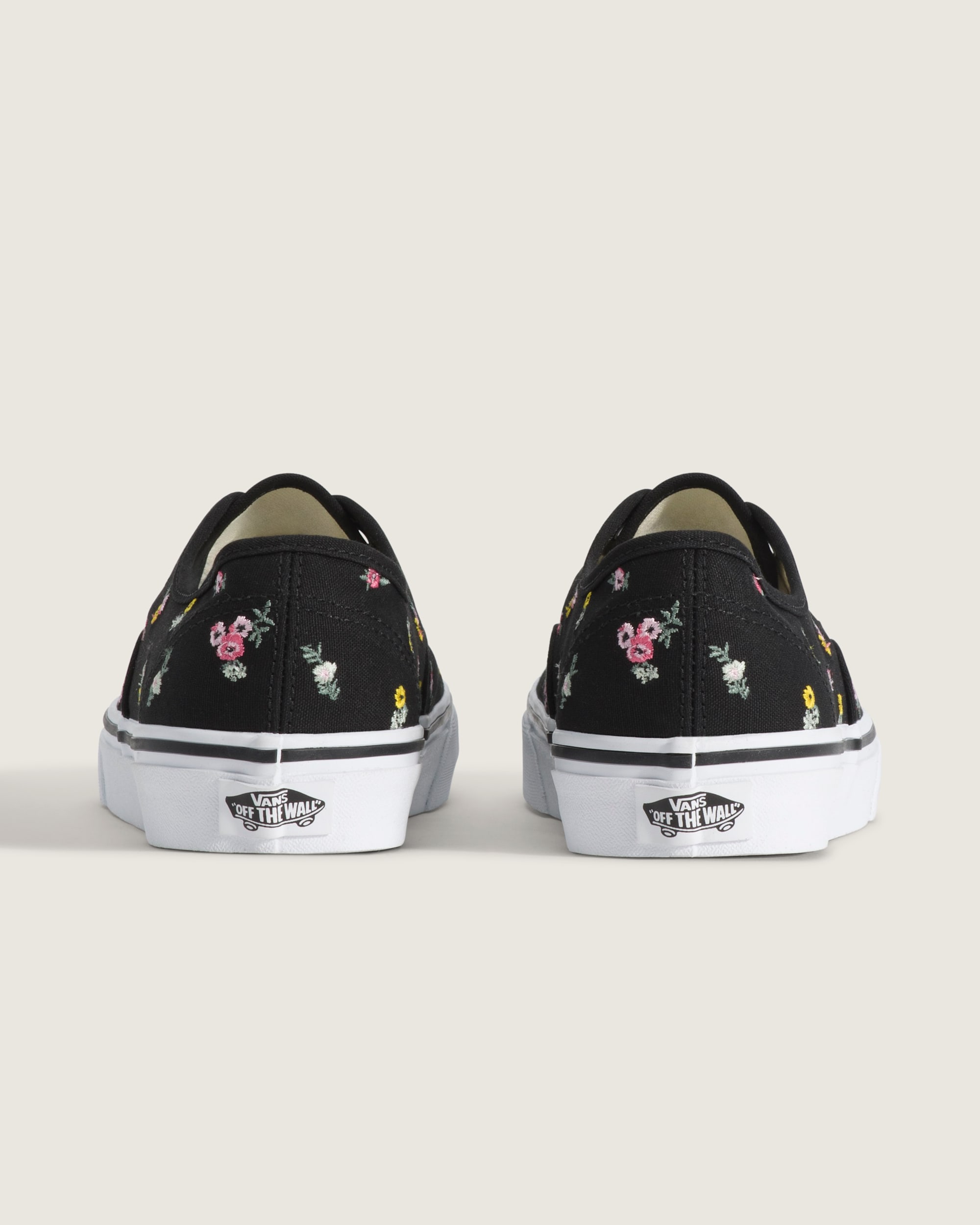 Classic SlipOn Shoe VANS Black  Pink ALT3