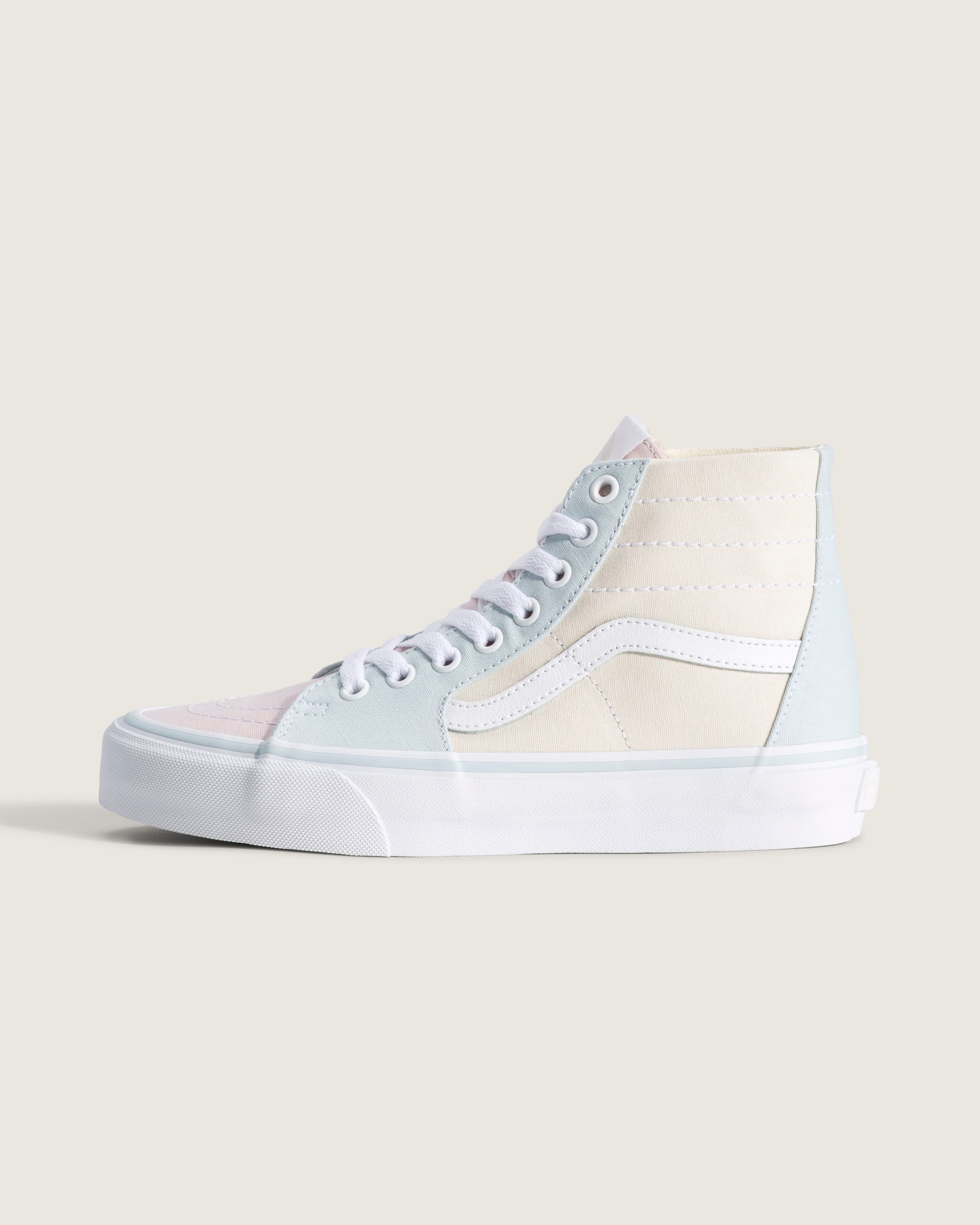 Sk8Hi Tapered Shoe VANS Marshmallow White  Dawn Mist Blue HERO