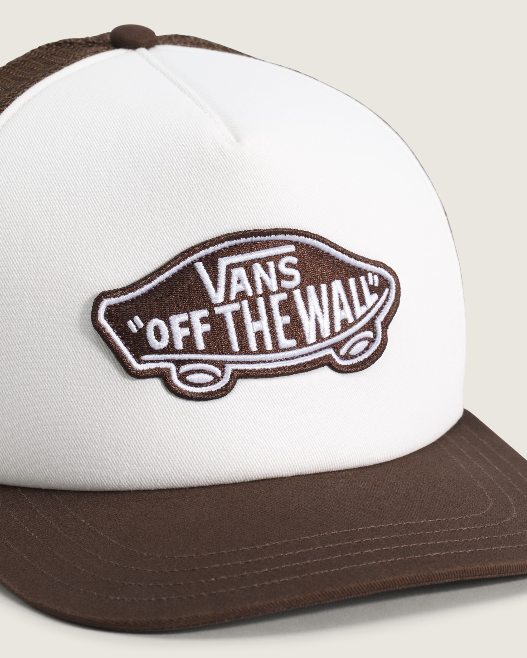 Classic Patch Trucker Hat VANS Dachsund Brown ALT1