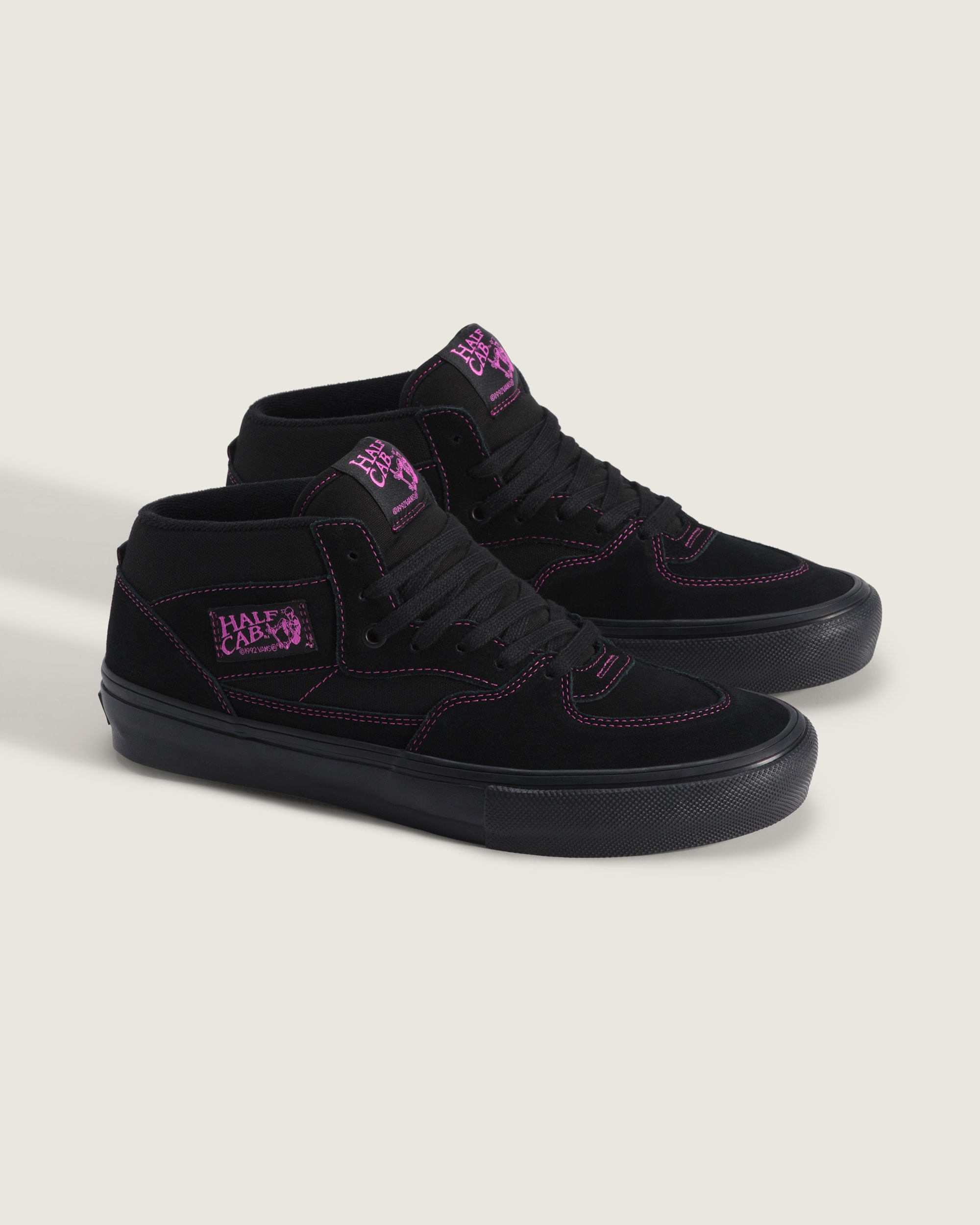 Skate Half Cab Shoe VANS Black  Magenta Pink ALT1