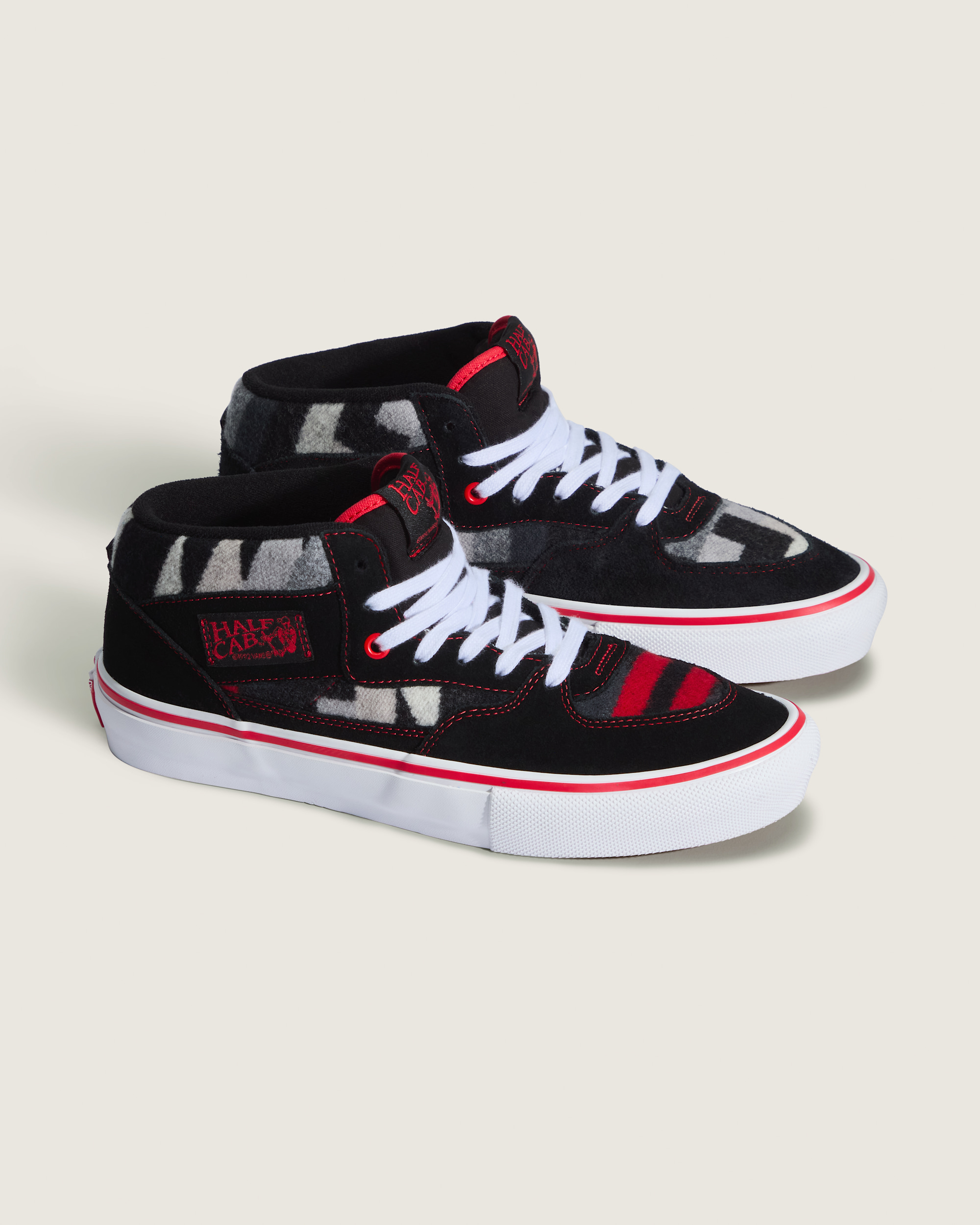 Van Doren Approved x All Nations Skate Half Cab Shoe VANS Black  Red ALT1