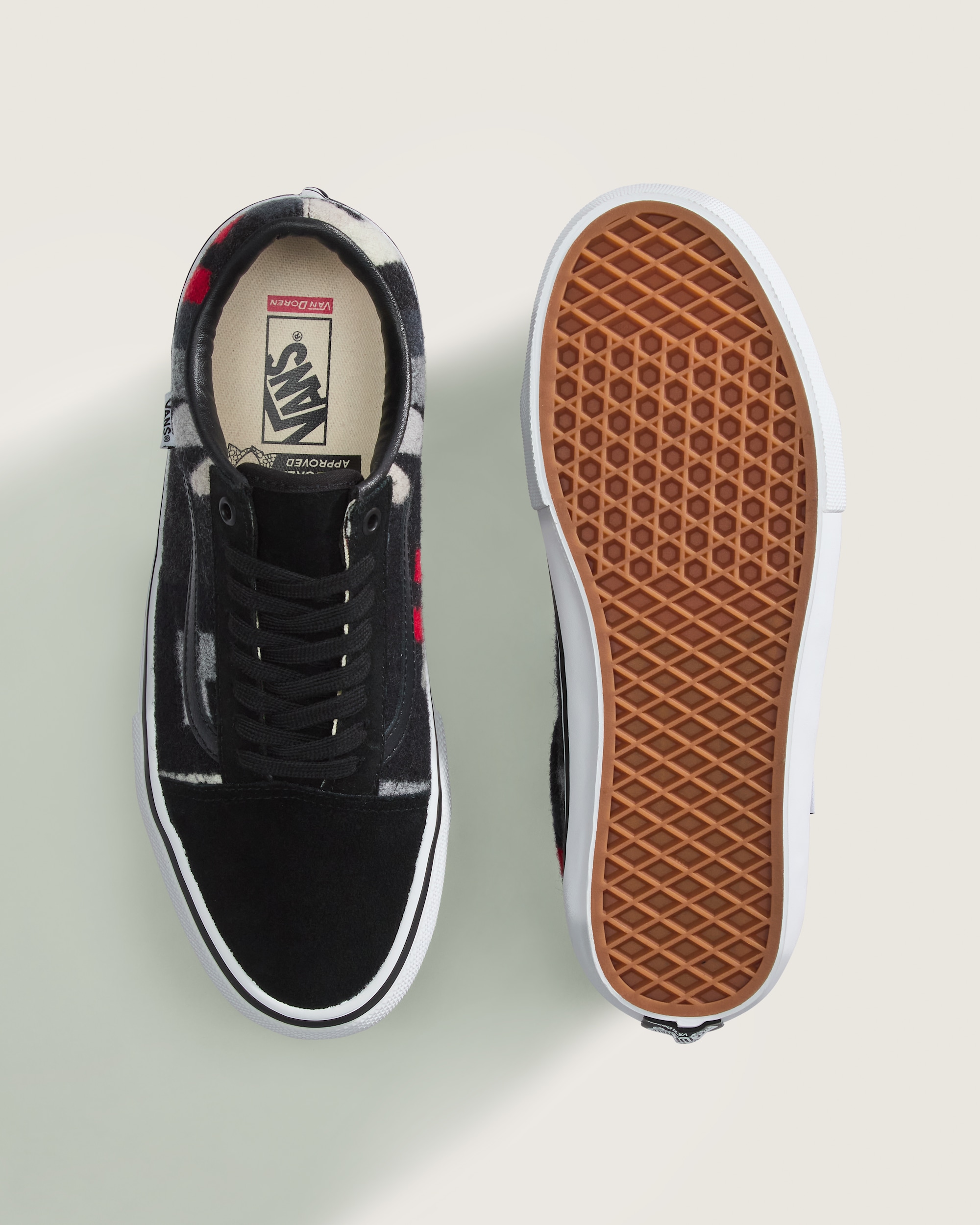 Van Doren Approved x All Nations Skate Old Skool Shoe VANS Black  White ALT2