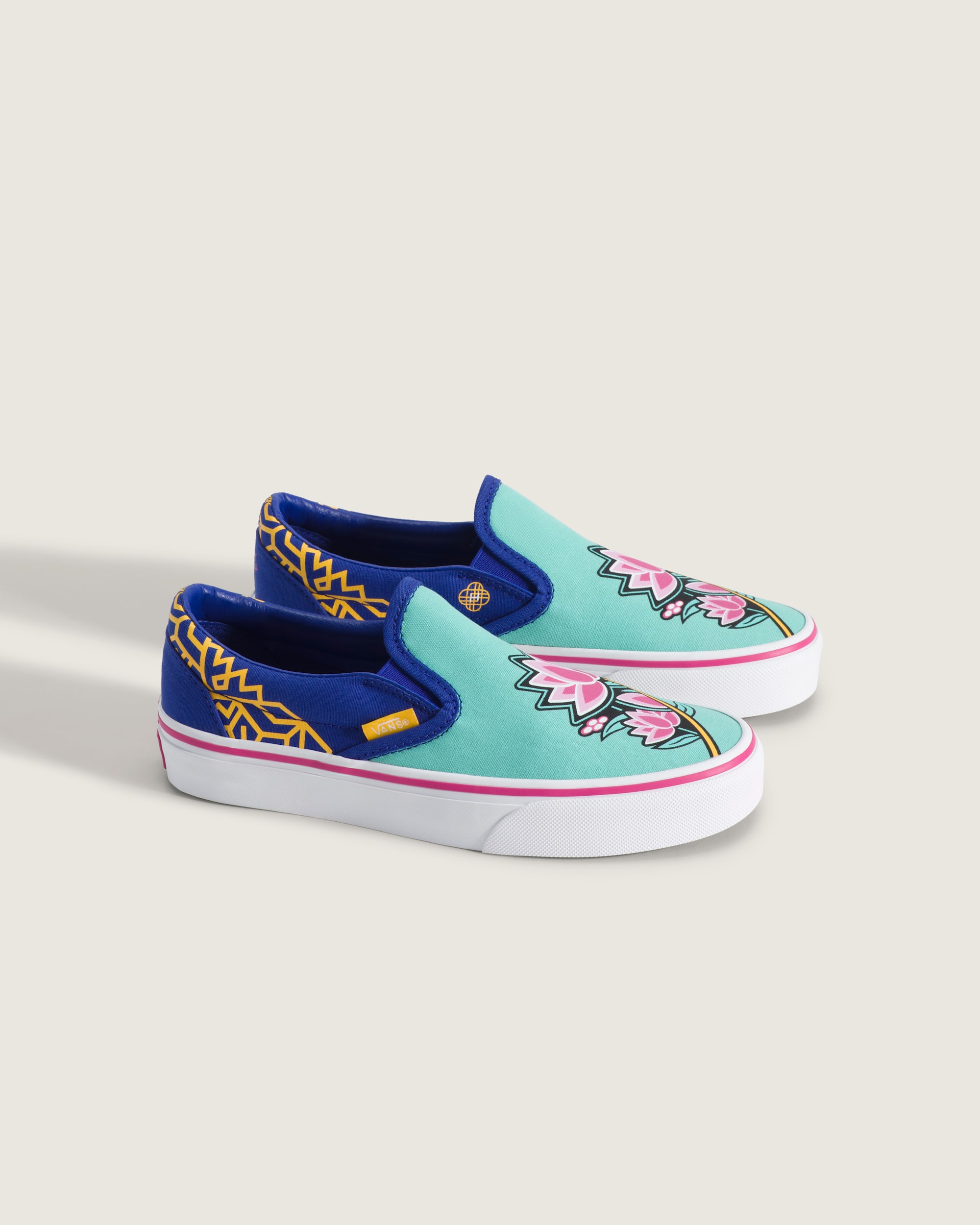 KPop Demon Hunters x Vans Big Kids Classic SlipOn Shoe VANS KPop Demon Hunters Zoey ALT1