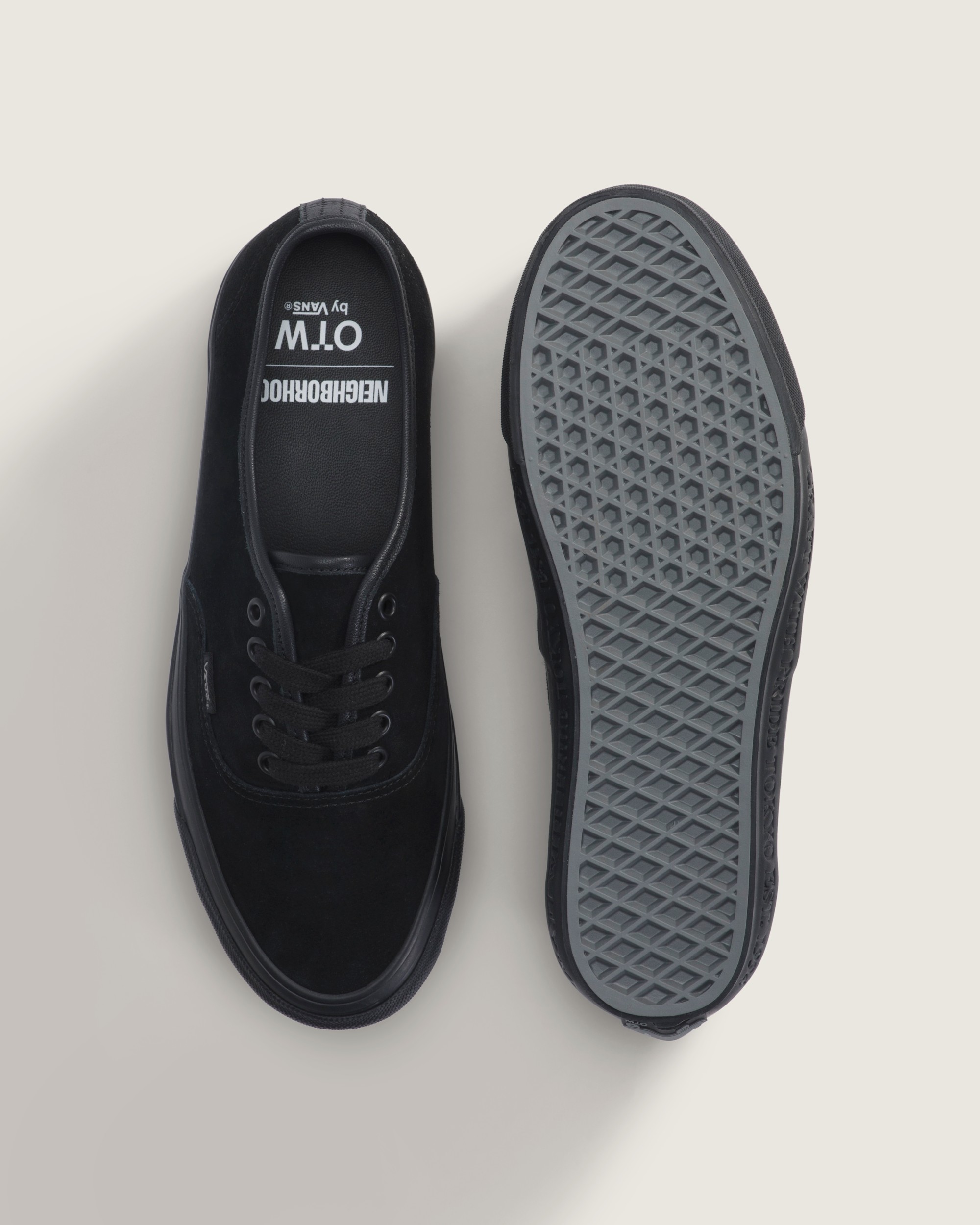 OTW by Vans X Neighborhood Authentic 44 VANS Black ALT2