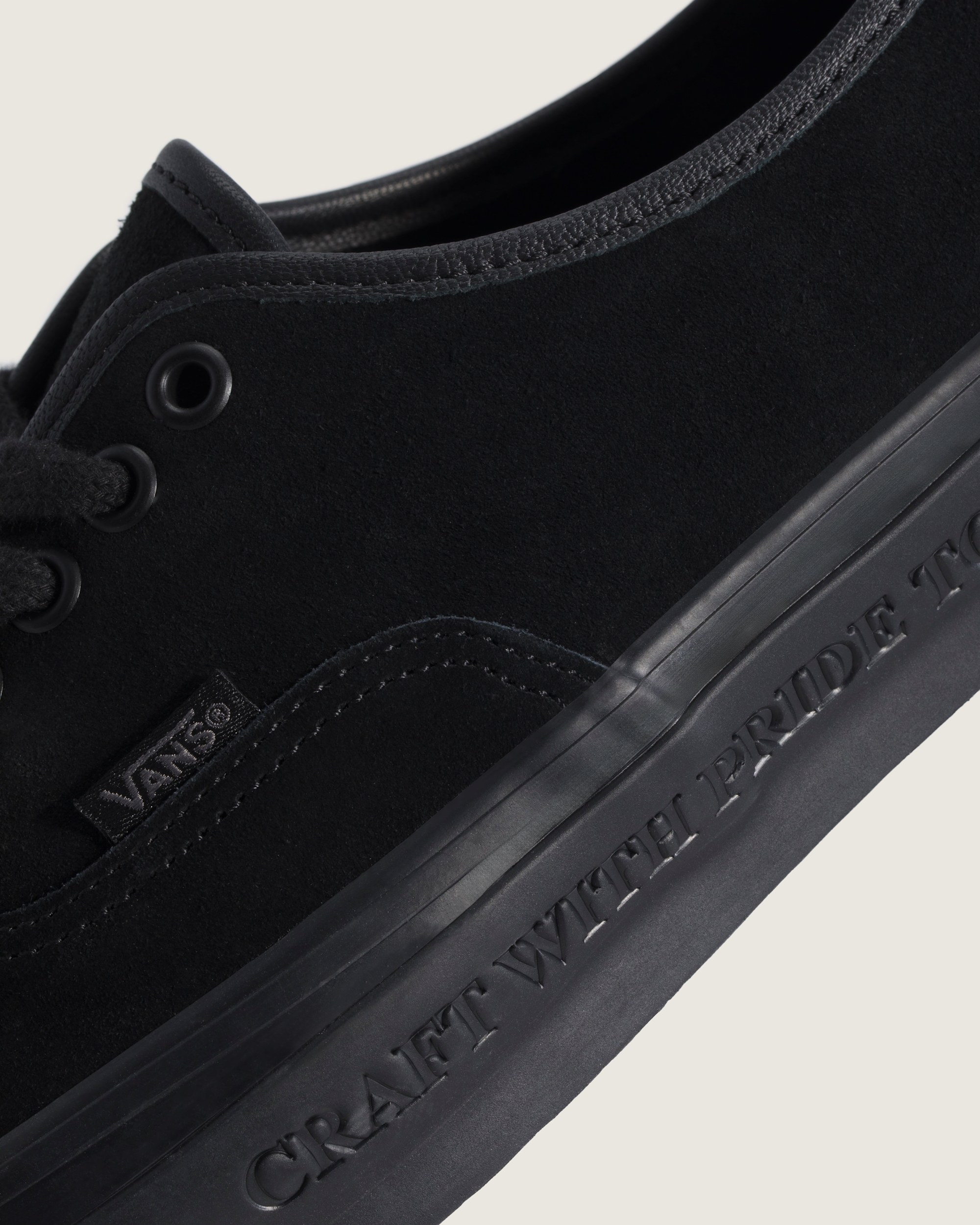 OTW by Vans X Neighborhood Authentic 44 VANS Black ALT5