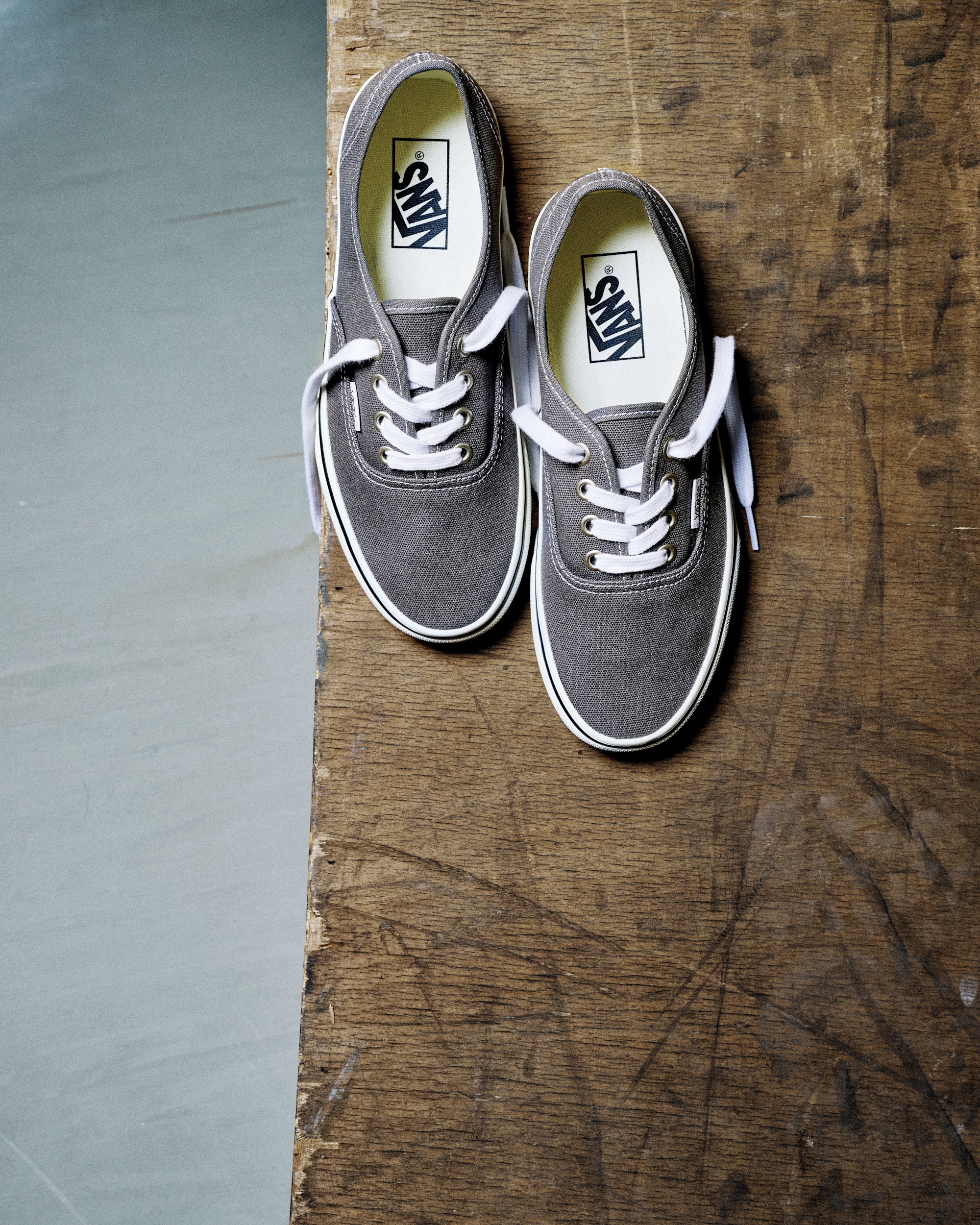 Authentic Shoe VANS Pewter Grey ALT4