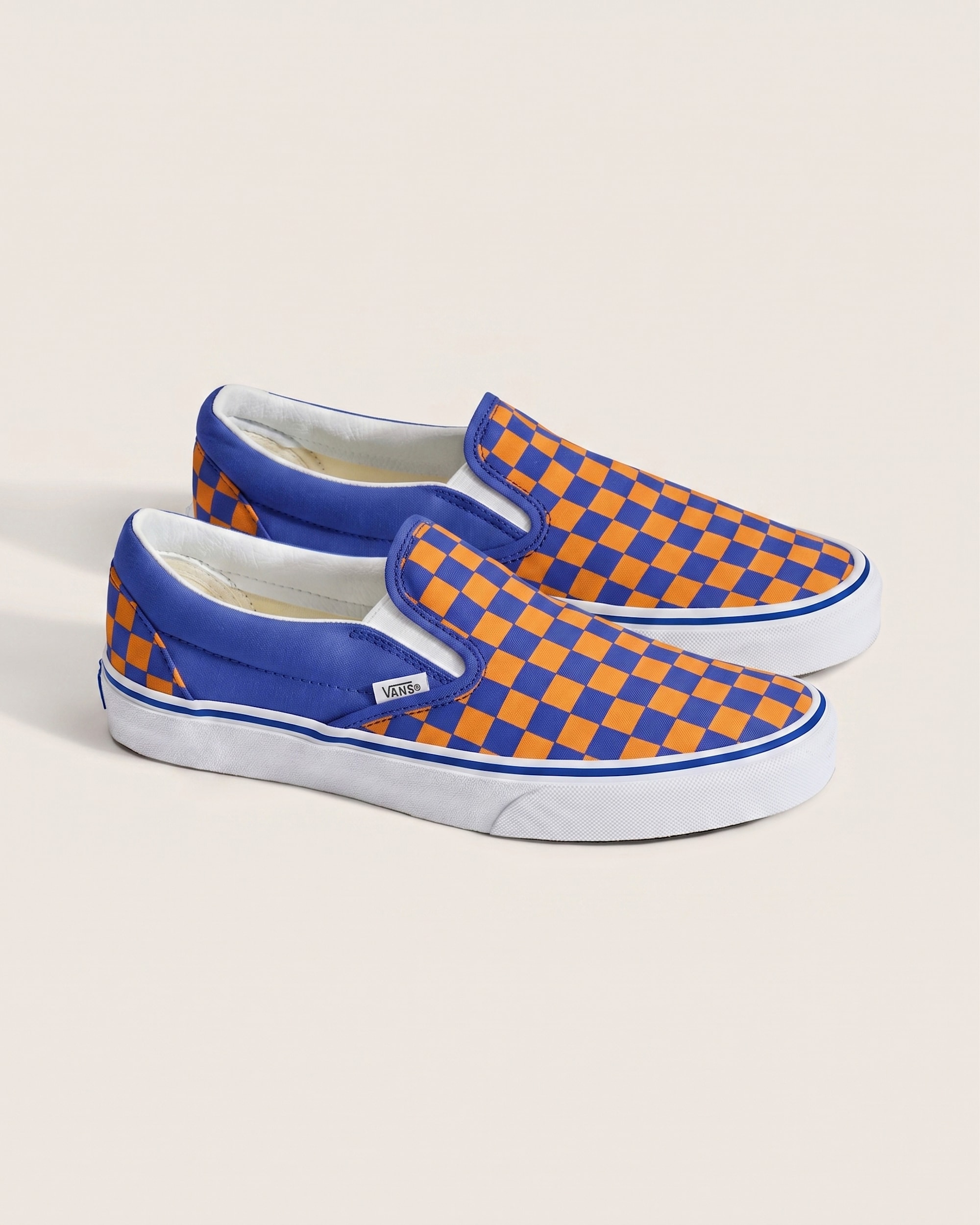 Classic SlipOn Shoe VANS Checkerboard Blue  Orange ALT1