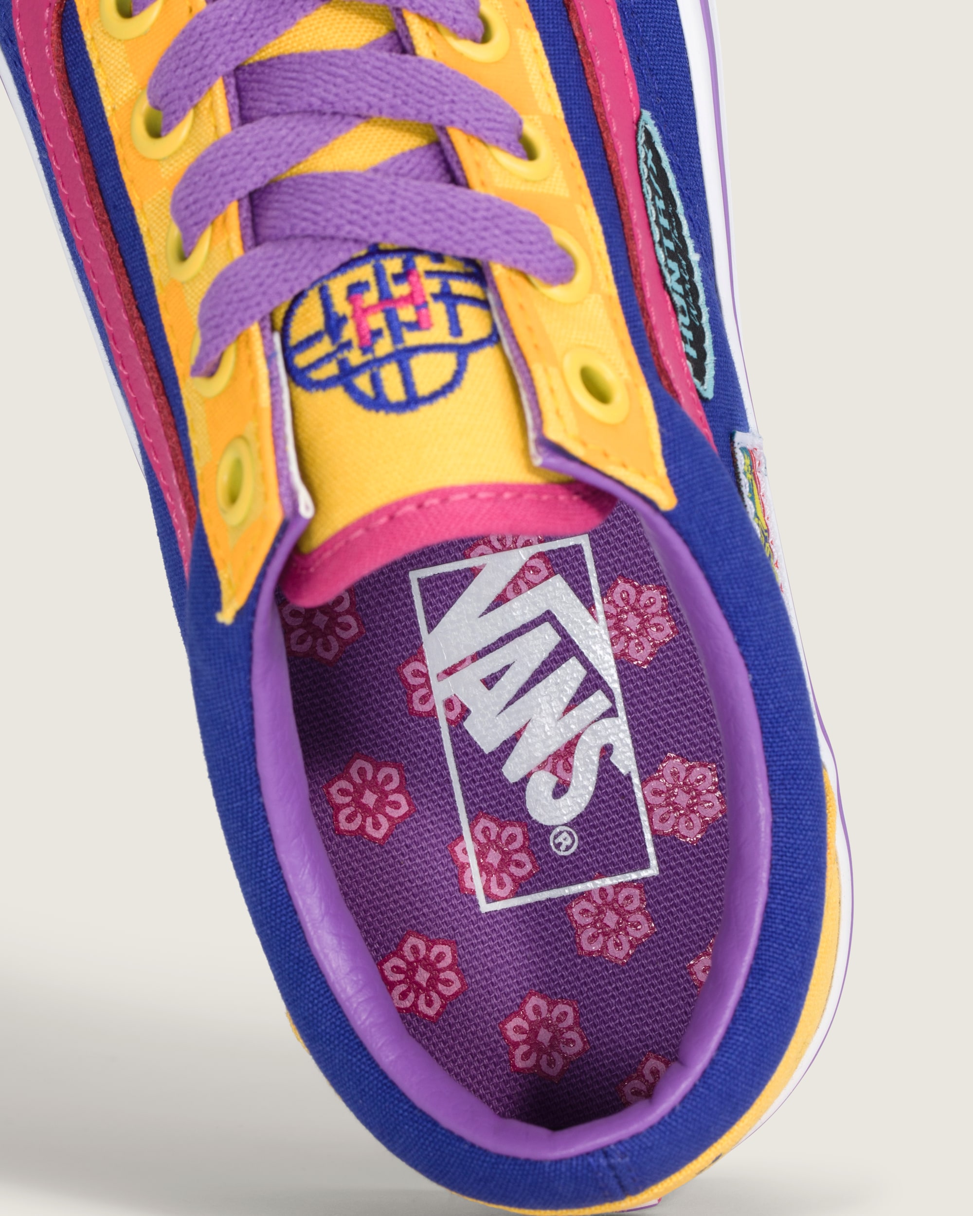 KPop Demon Hunters x Vans Big Kids Old Skool Shoe VANS KPop Demon Hunters Rumi ALT6