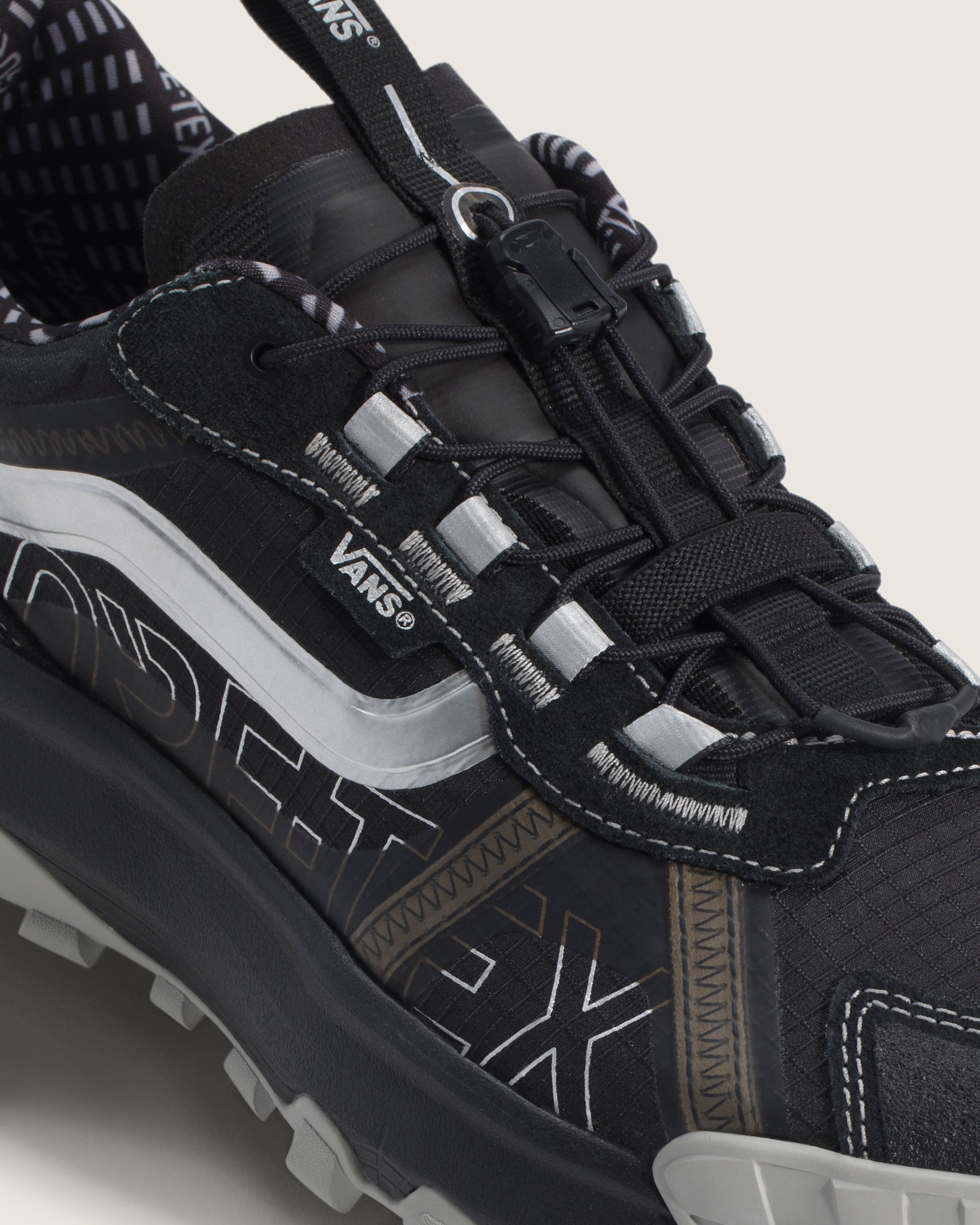 Crosspath XC GORETEX Shoe VANS Black ALT7