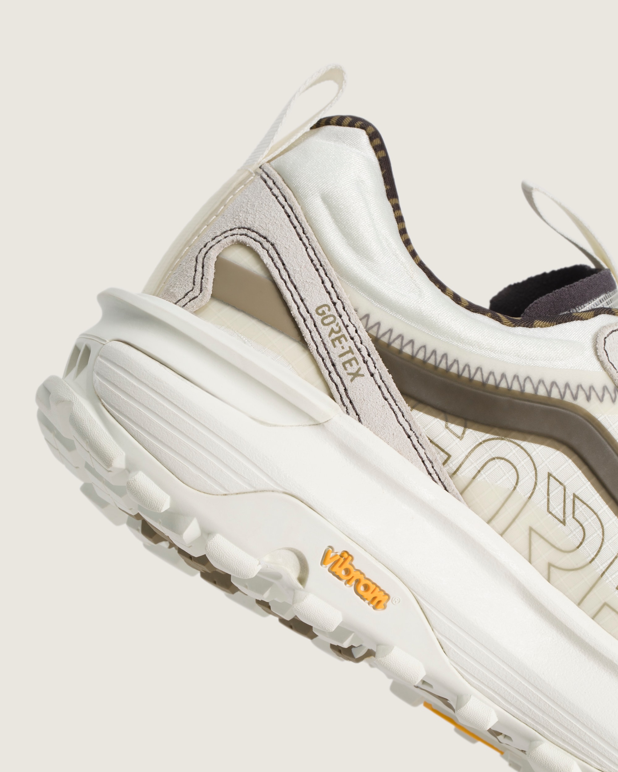 Crosspath XC GORETEX Shoe VANS Marshmallow White ALT5