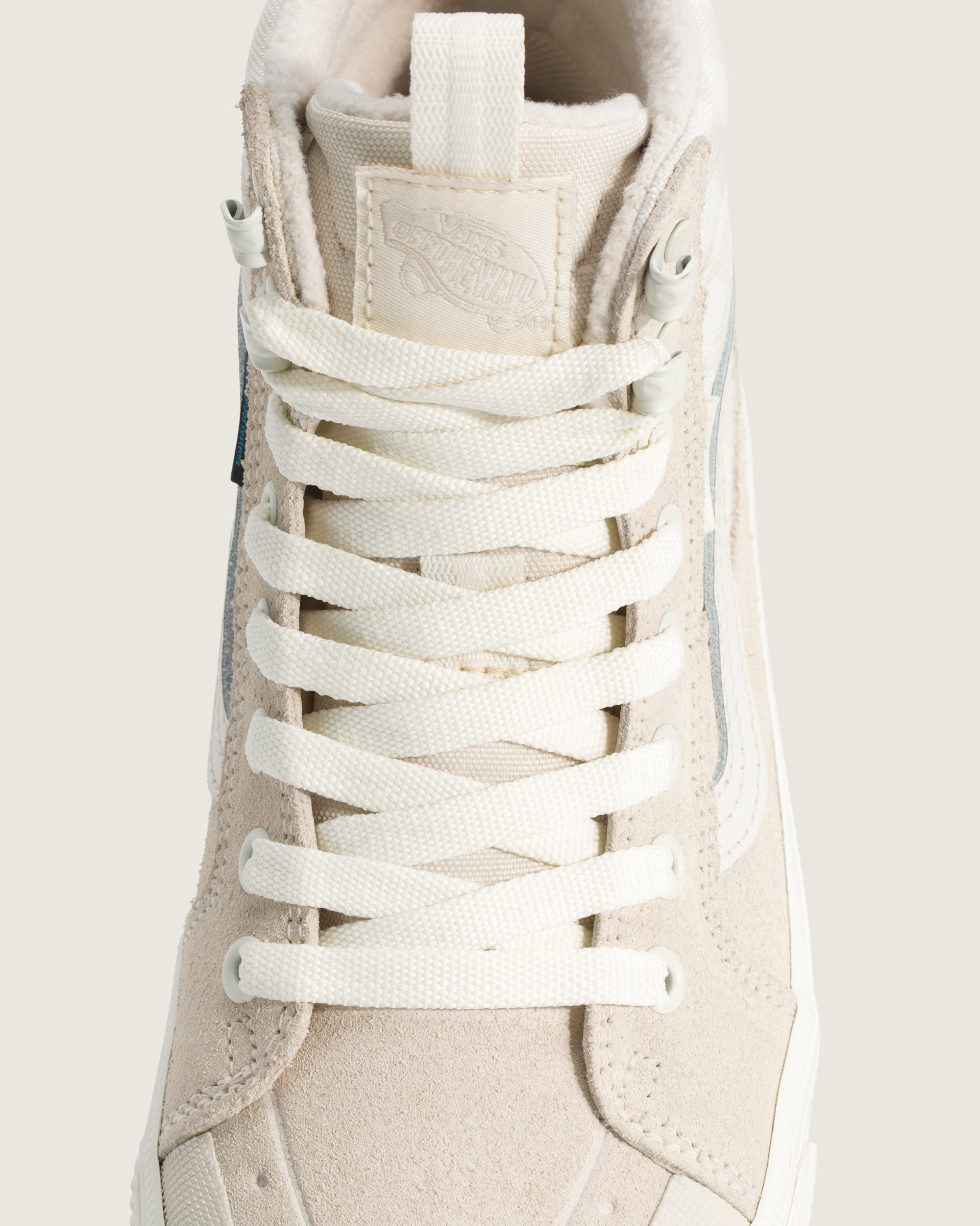 Sk8Hi Waterproof Insulated Shoe VANS Checkerboard Turtledove White ALT5