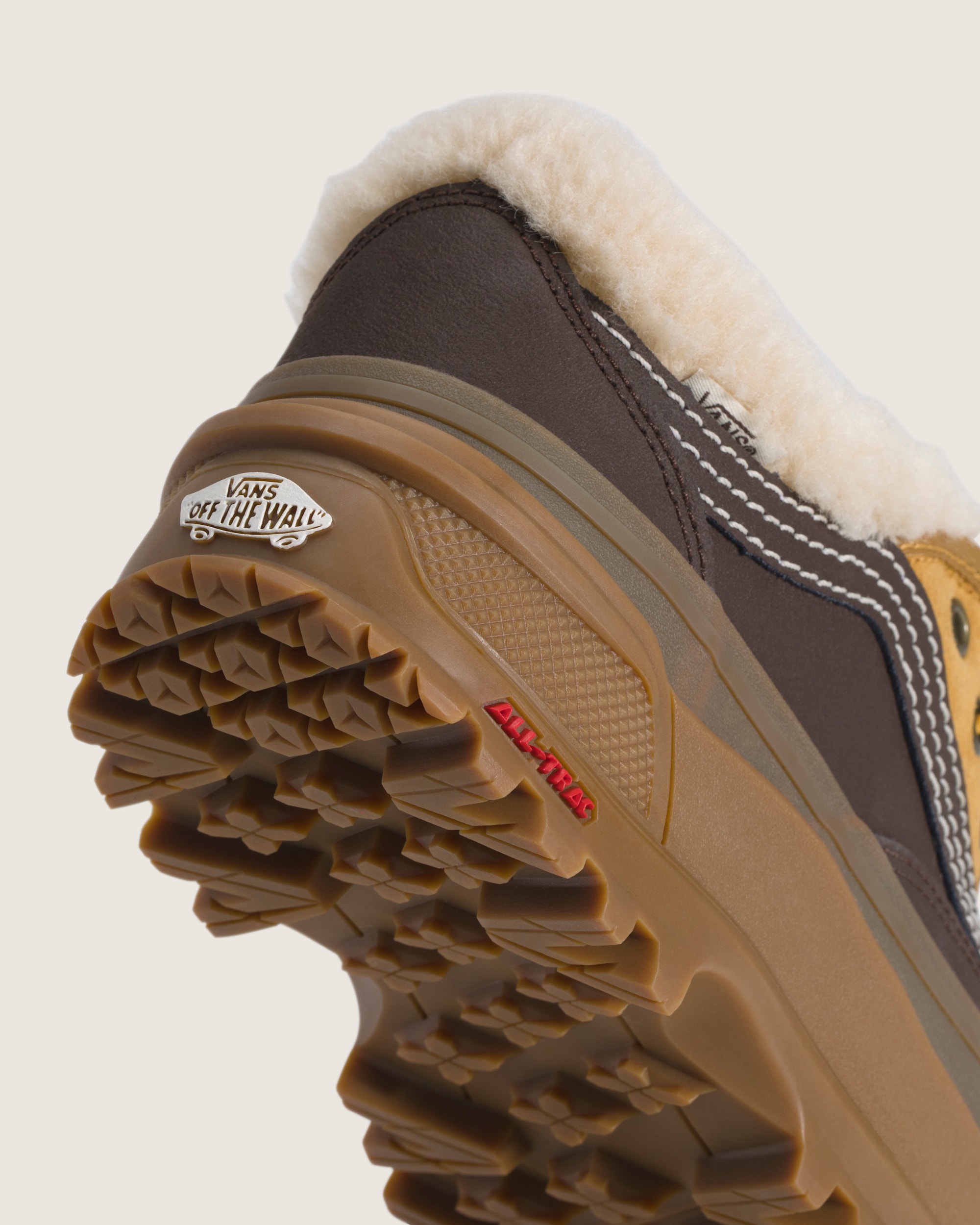 Standard Low Shoe VANS Gum Brown  Turtledove ALT4
