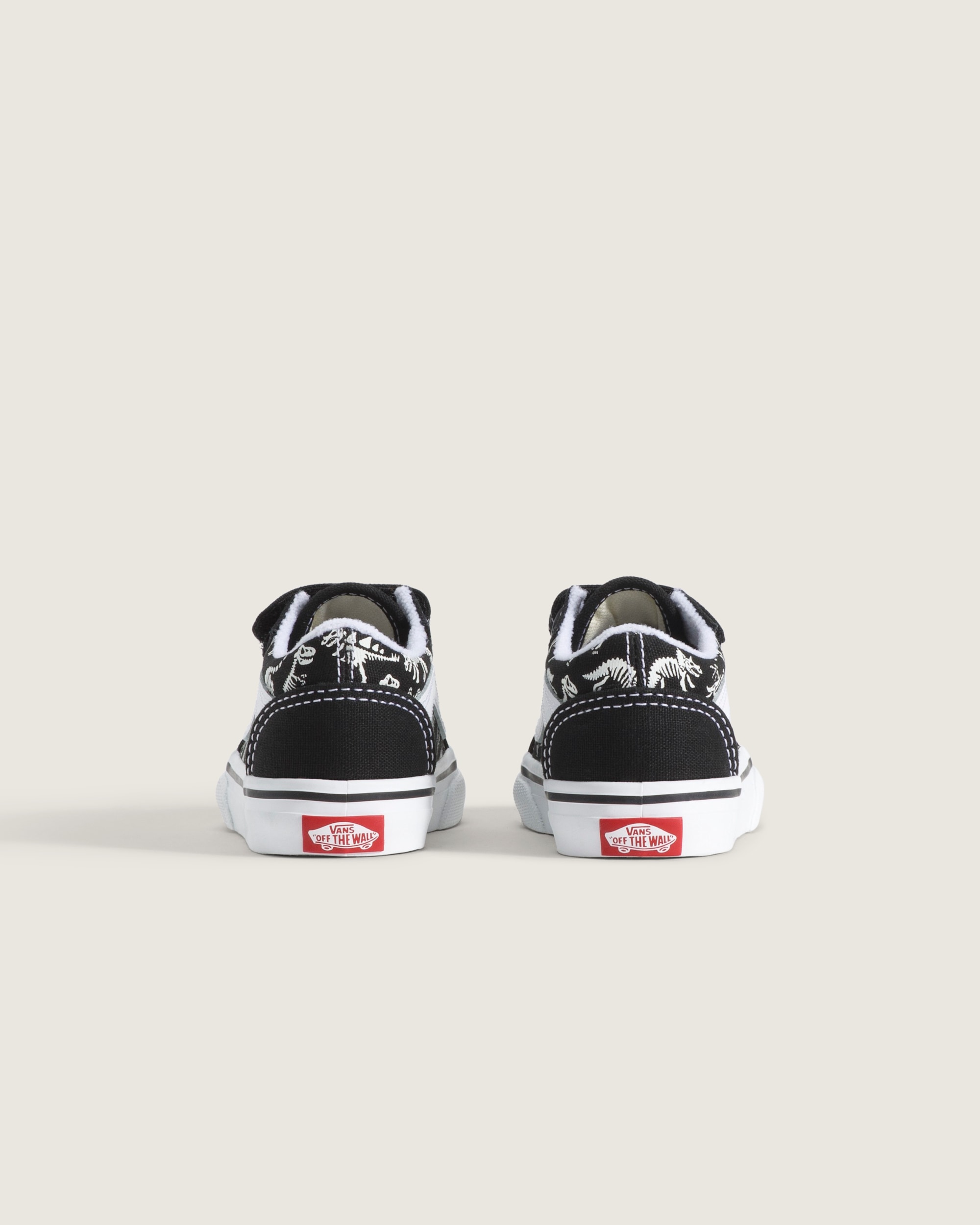Toddler Old Skool V Shoe VANS GlowintheDark  Black ALT3