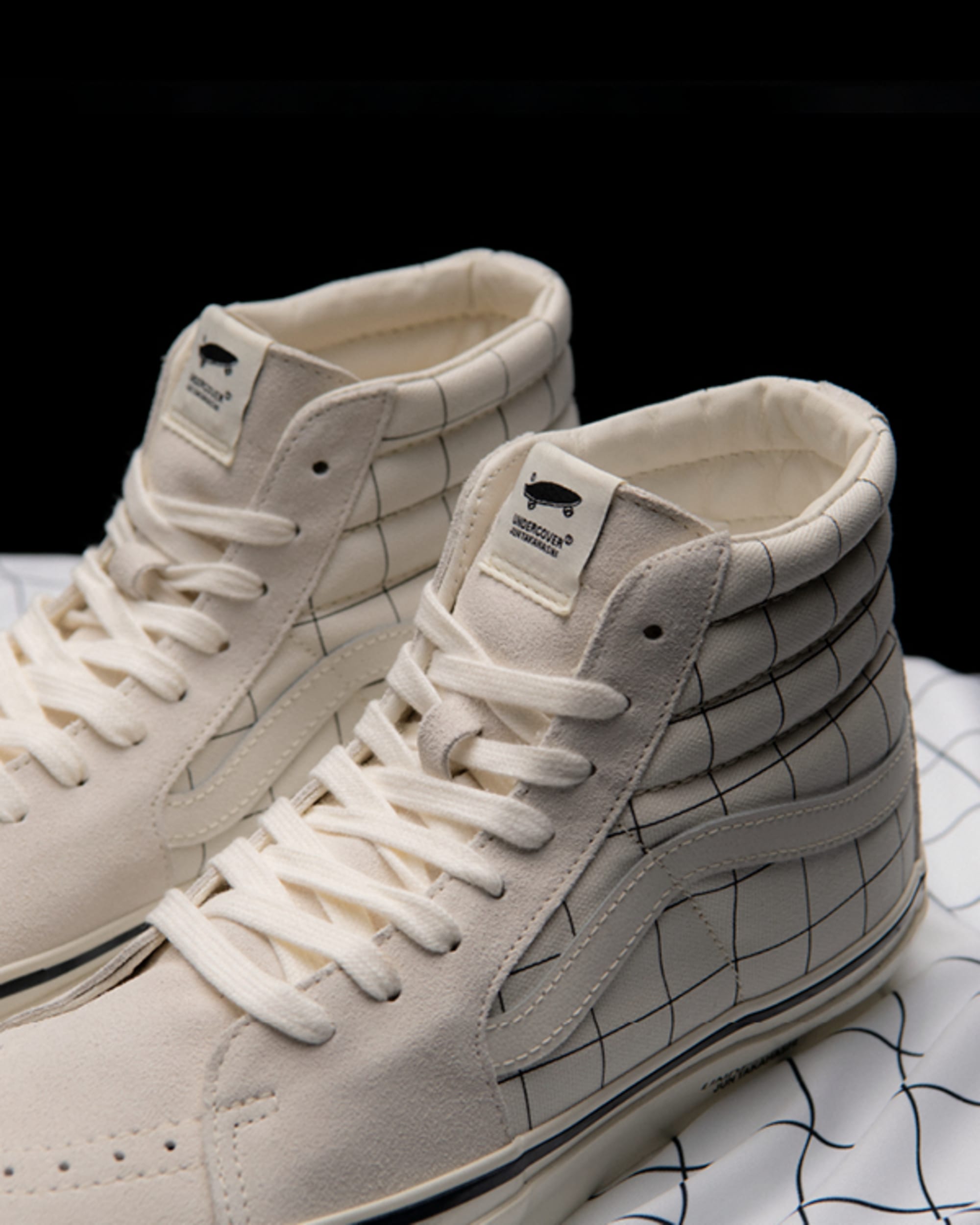 OTW by Vans X UNDERCOVER Sk8Hi VANS Egret White ALT1