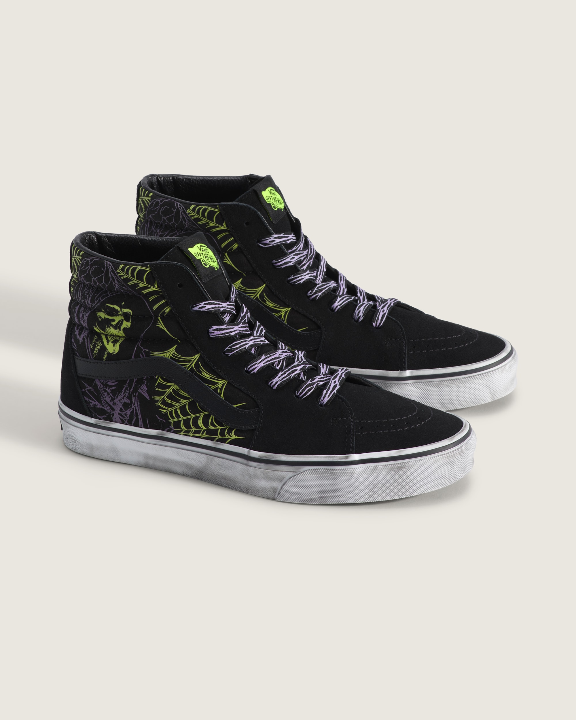 Sk8Hi Shoe VANS GlowintheDark Black  Green Foam ALT1