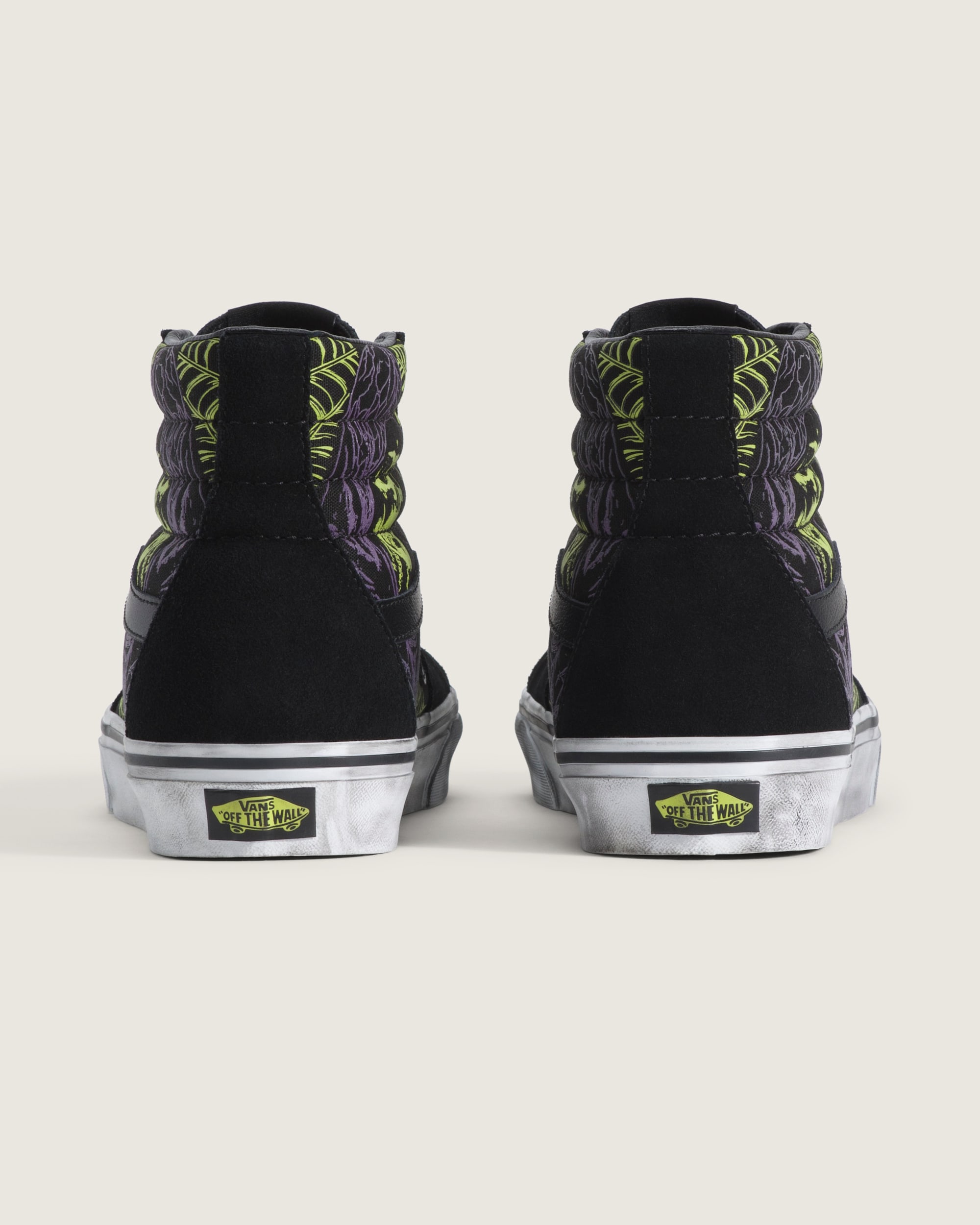Sk8Hi Shoe VANS GlowintheDark Black  Green Foam ALT3