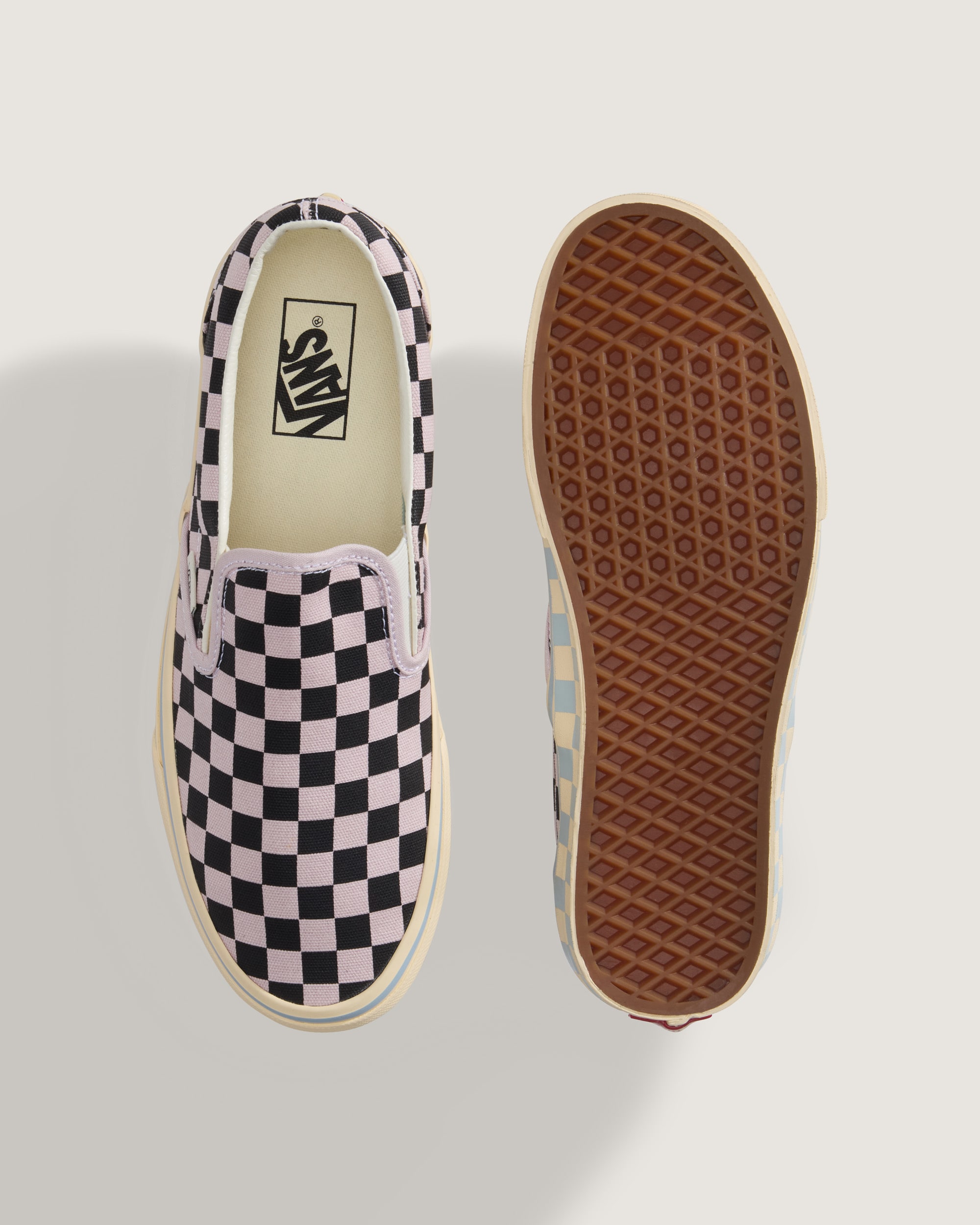Classic SlipOn Checkerboard Shoe VANS Checkerboard Pale Petal Pink  Black ALT2