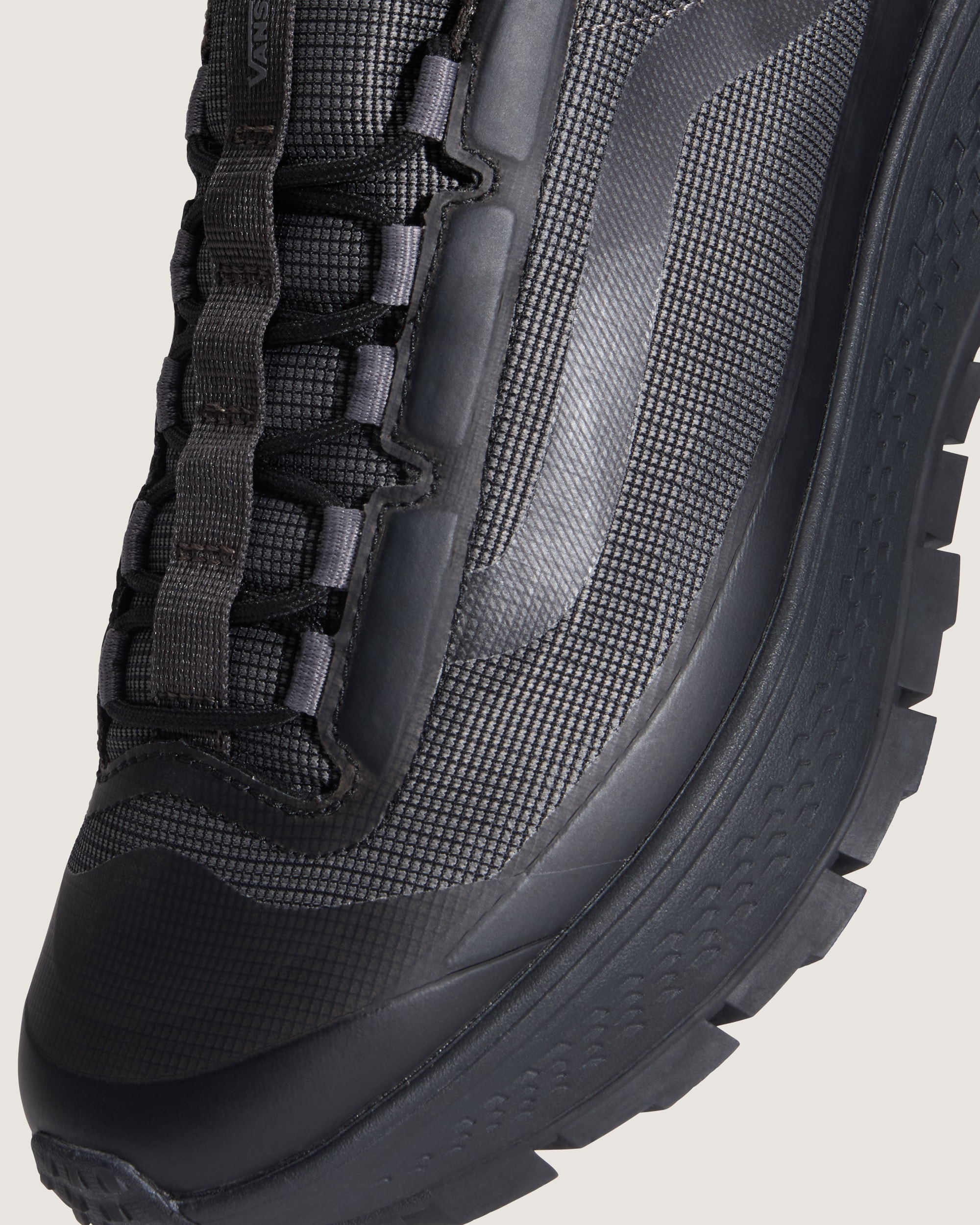 Trail 36 Shoe VANS Black ALT7