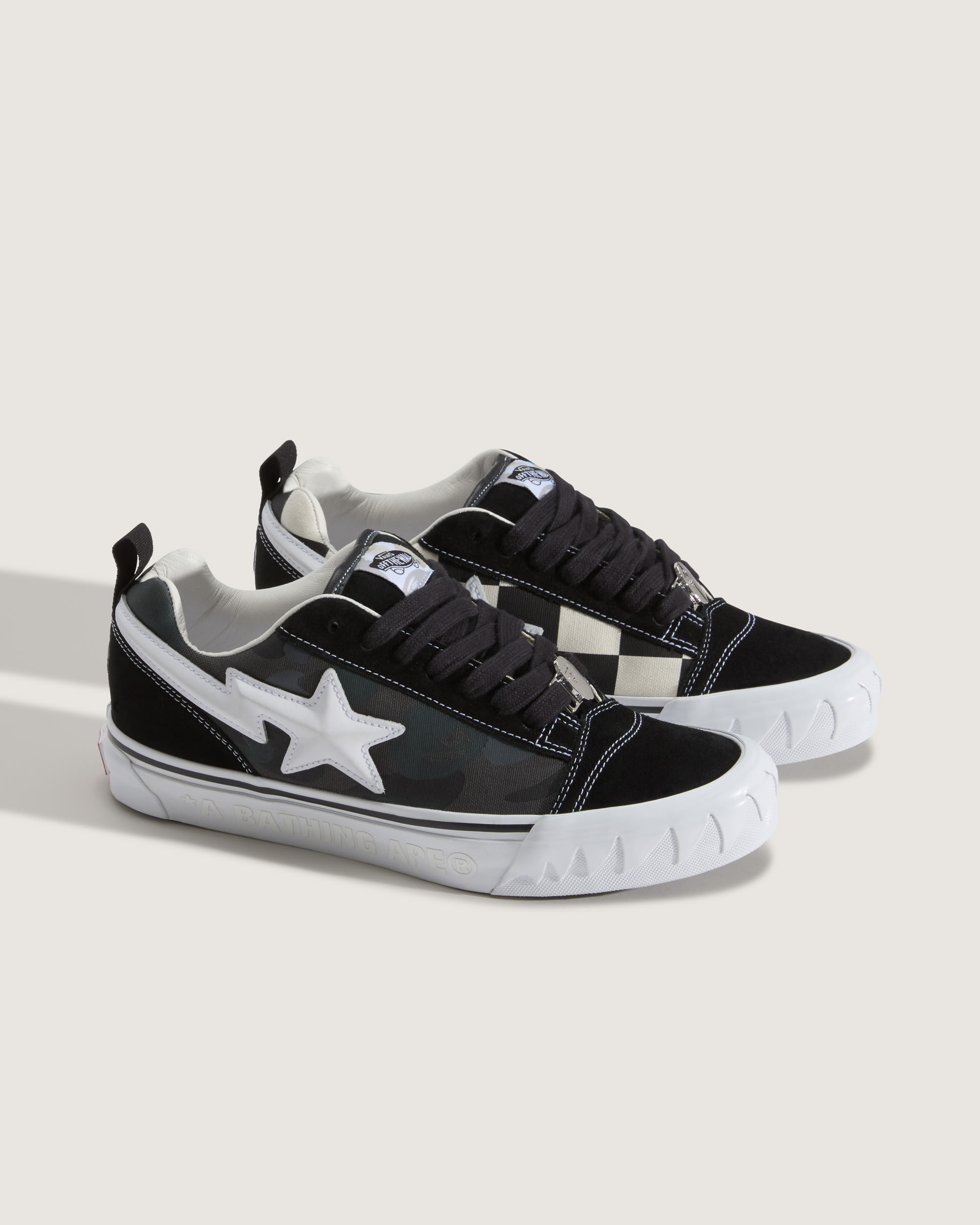 Vans x BAPE Premium Knu Skool VANS Camo Black ALT1