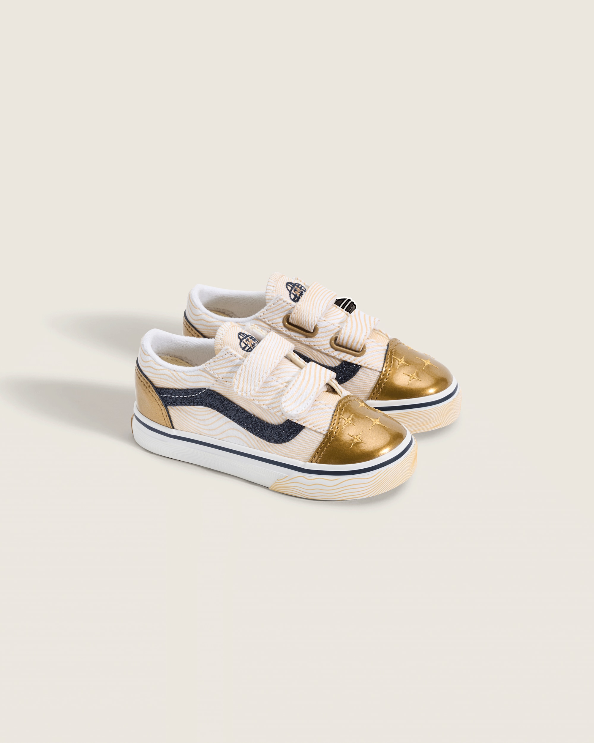 KPop Demon Hunters x Vans Toddler Old Skool V Shoe VANS KPop Demon Hunters Golden ALT1