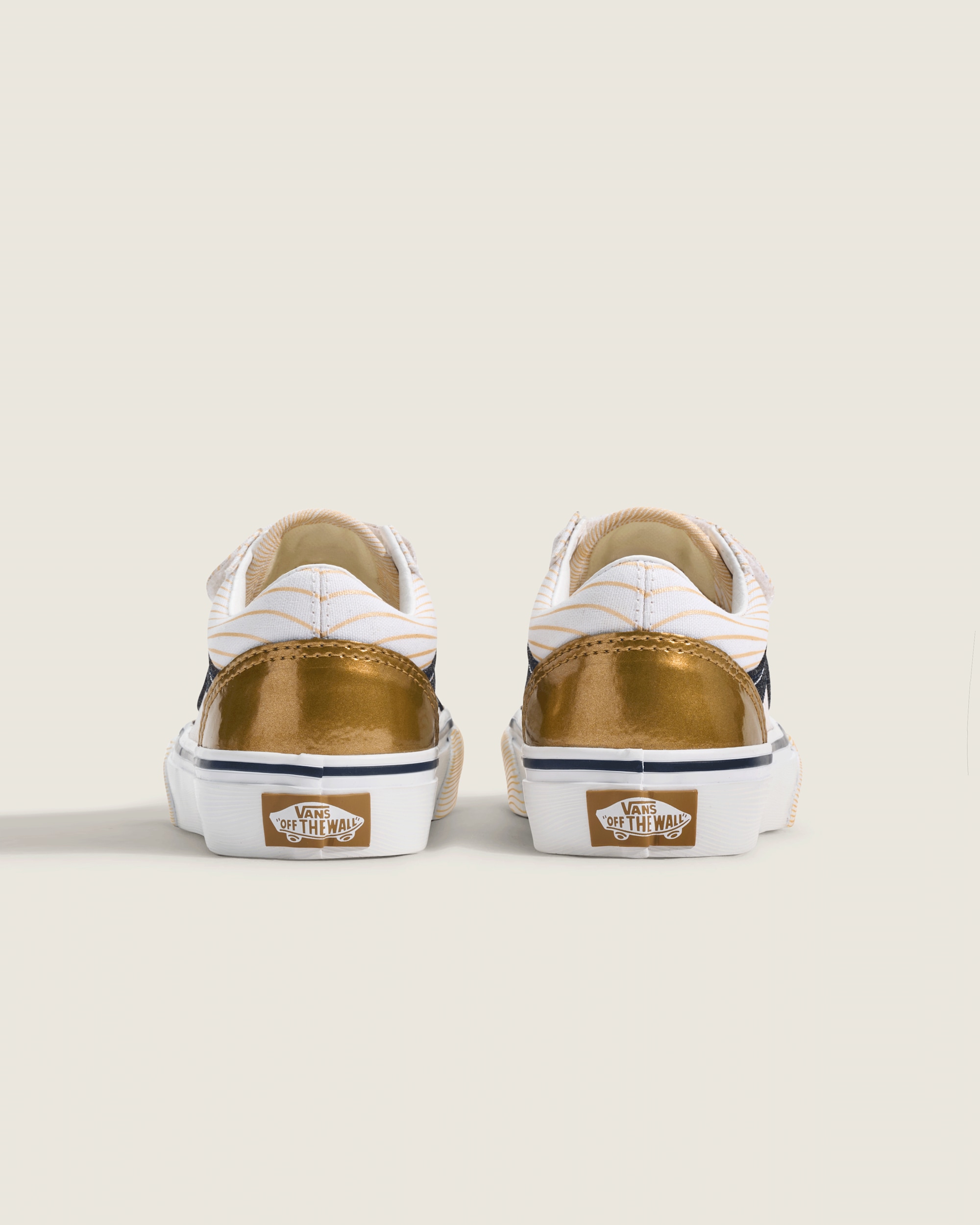 KPop Demon Hunters x Vans Little Kids Old Skool V Shoe VANS KPop Demon Hunters Golden ALT3