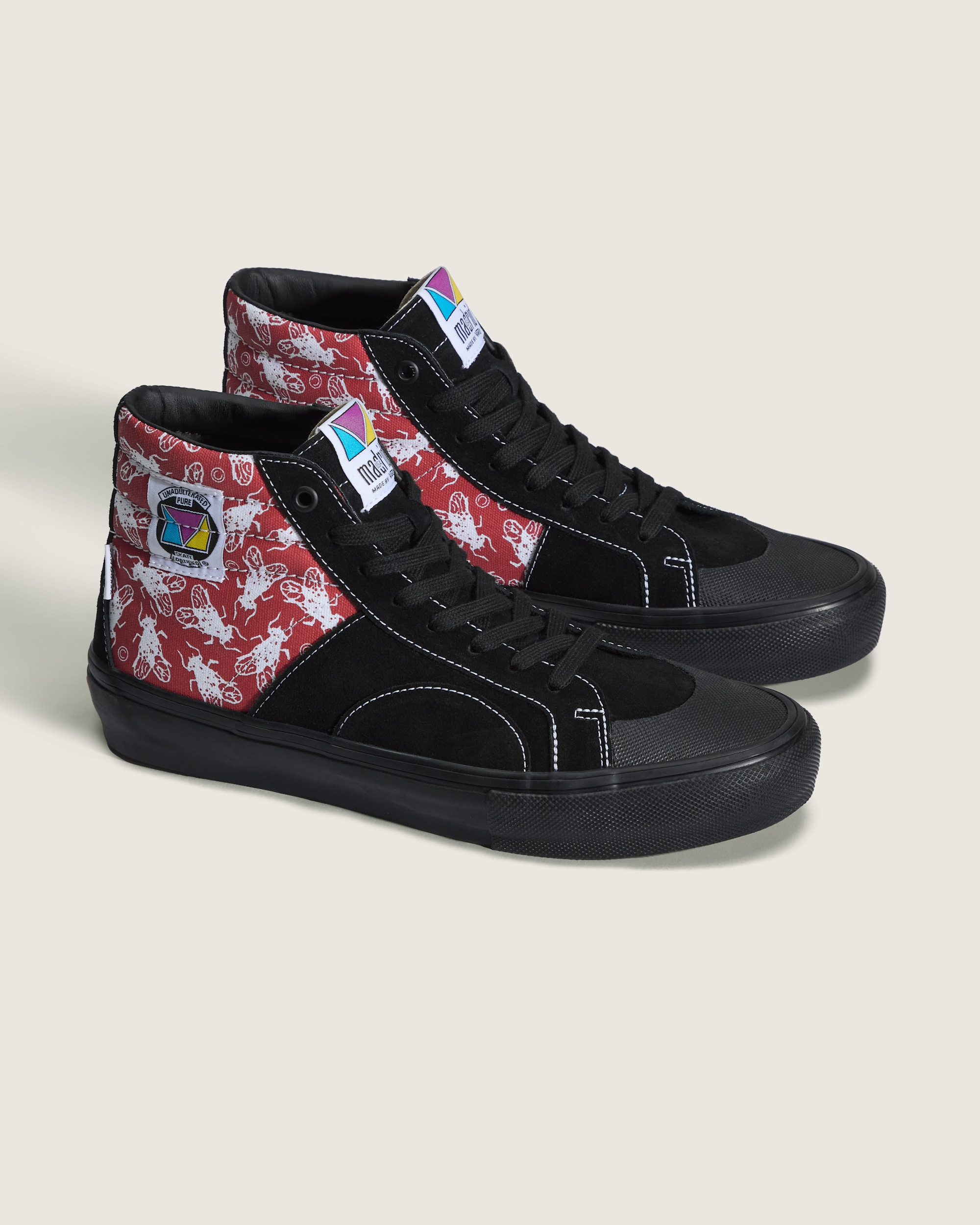 Van Doren Approved x Madrid Skateboards Skate Sk8Hi Shoe VANS Black  Red ALT1