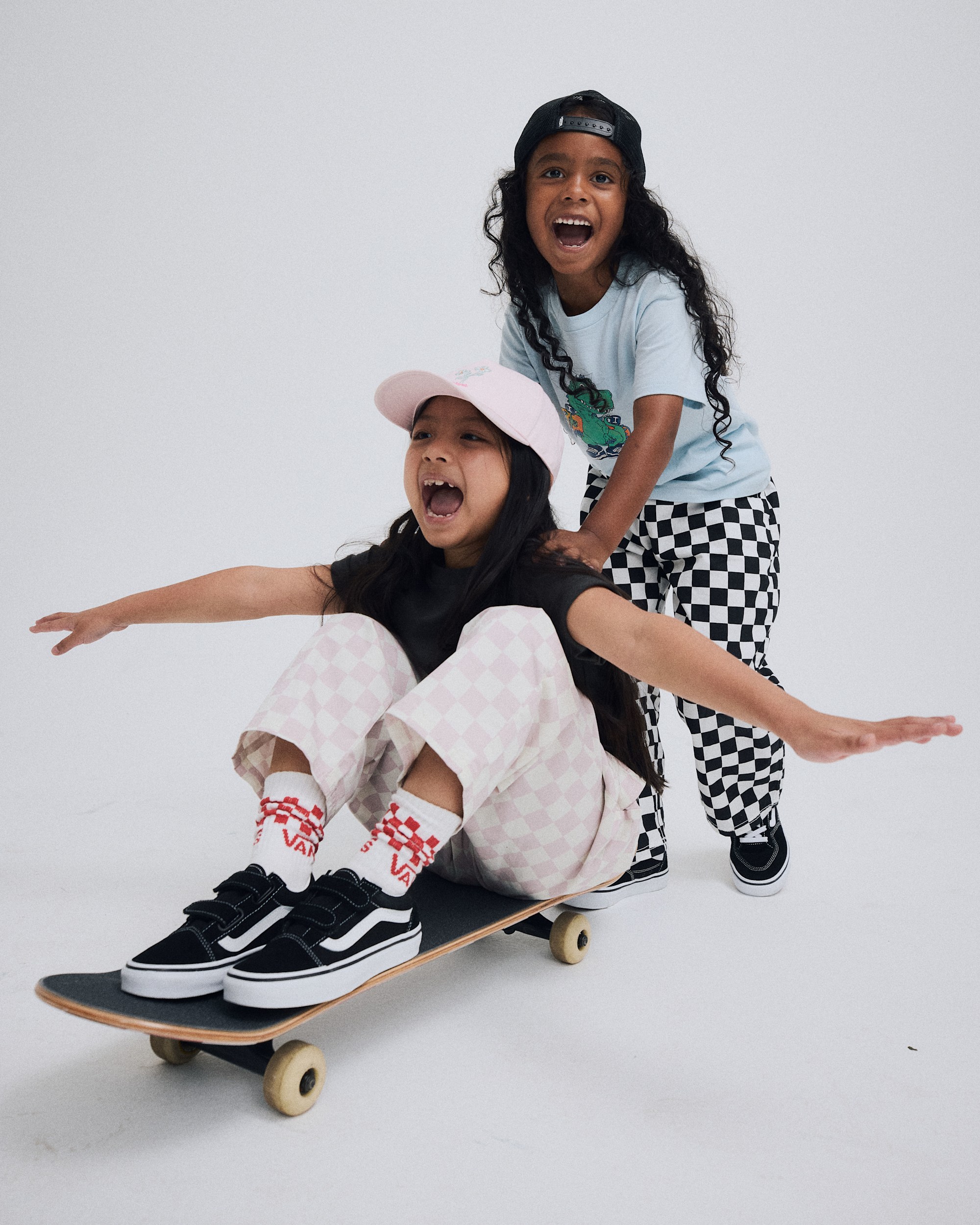 Chaussure Old Skool V pour petits enfants VANS Noir  Blanc Vritable ALT5